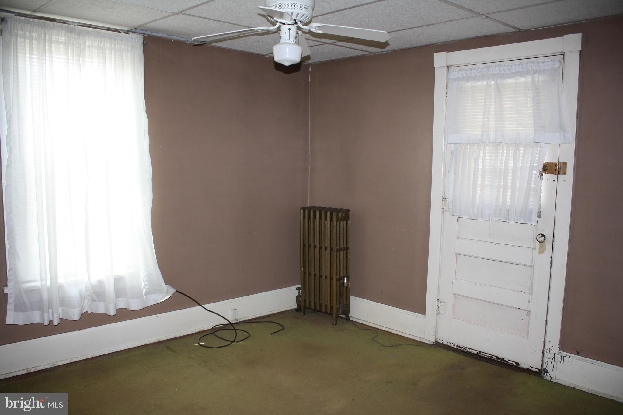 RIVERSIDE - Residential