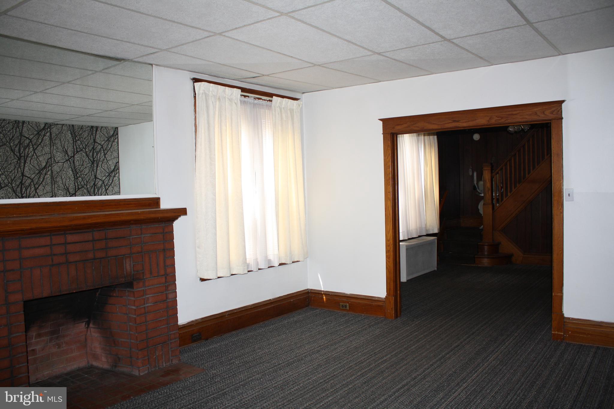 RIVERSIDE - Residential