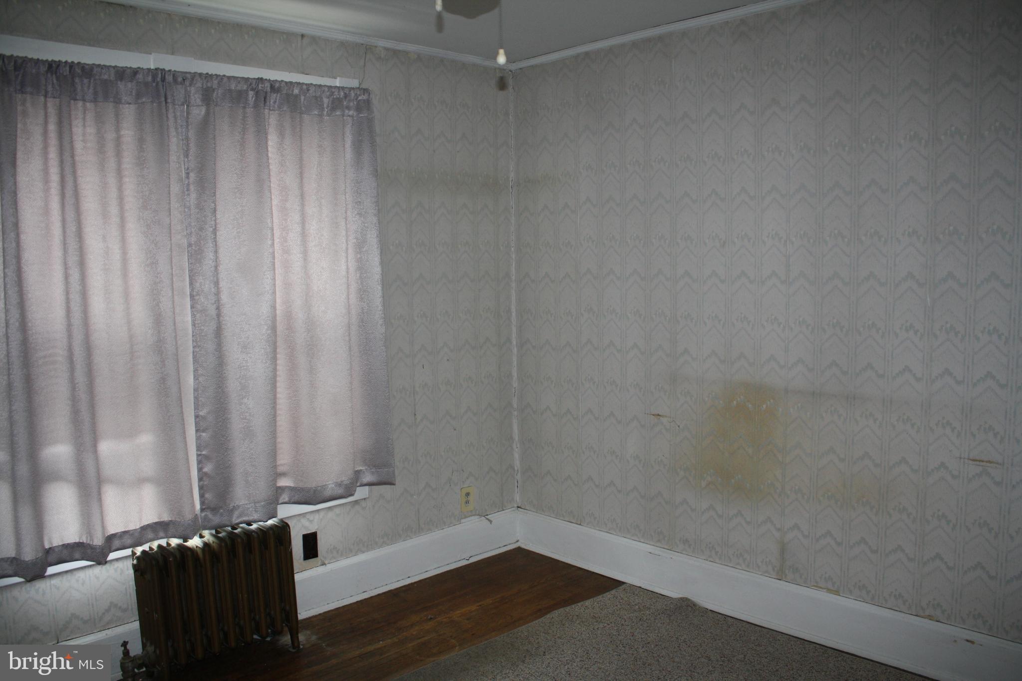 RIVERSIDE - Residential