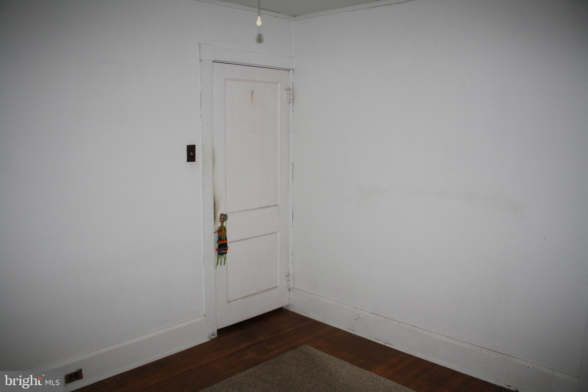 RIVERSIDE - Residential