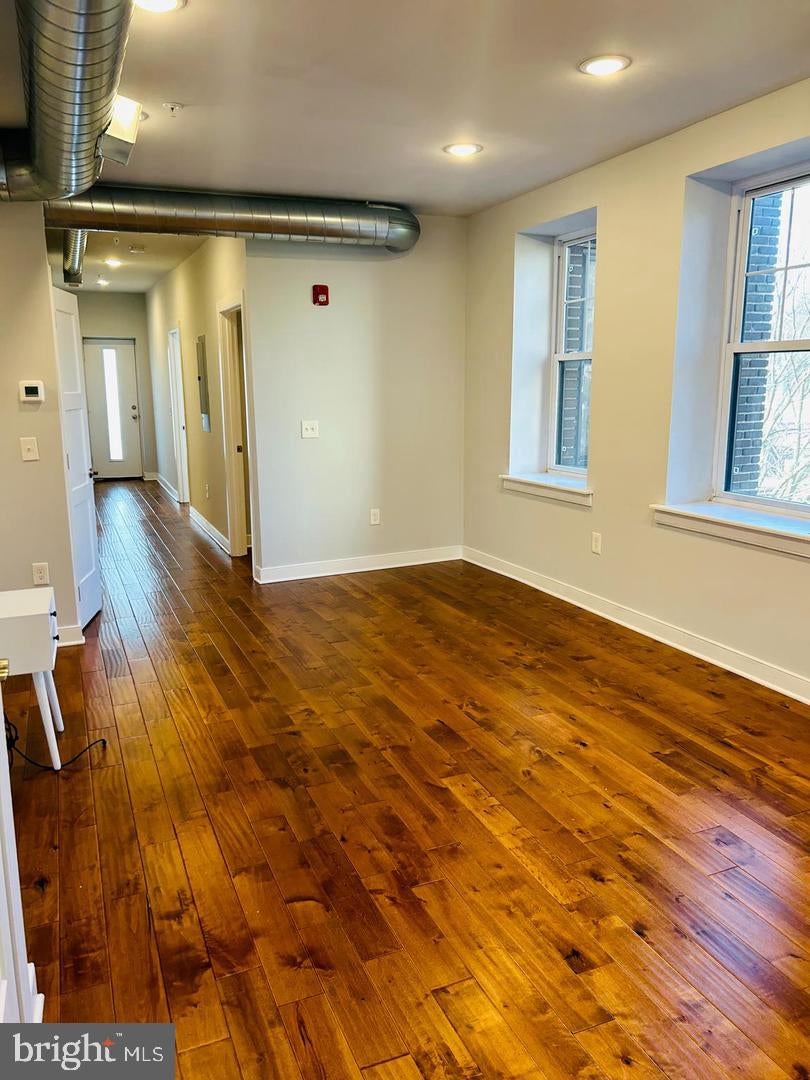 6090 DREXEL ROAD 8