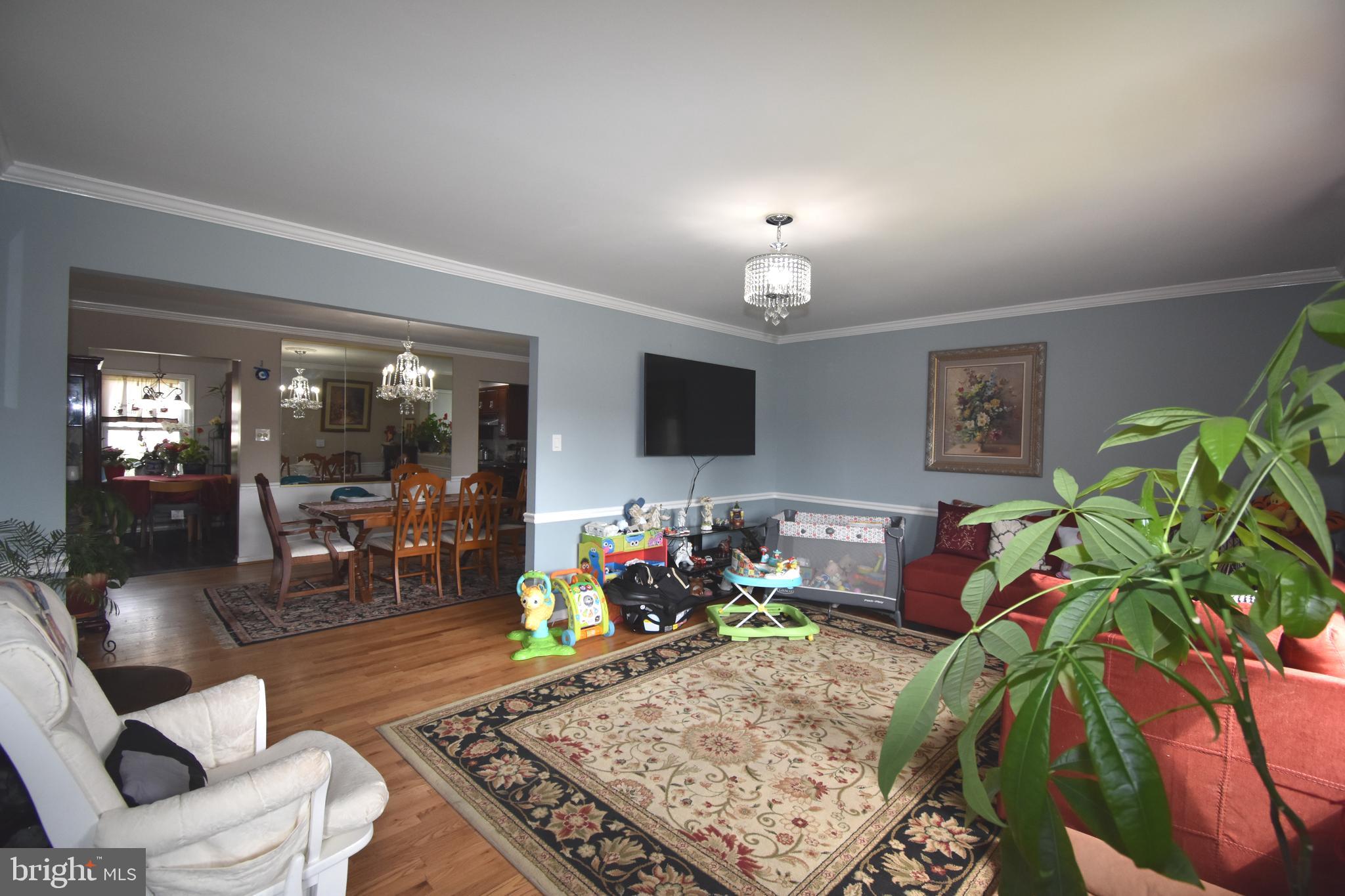 FAIRLAWN - Residential