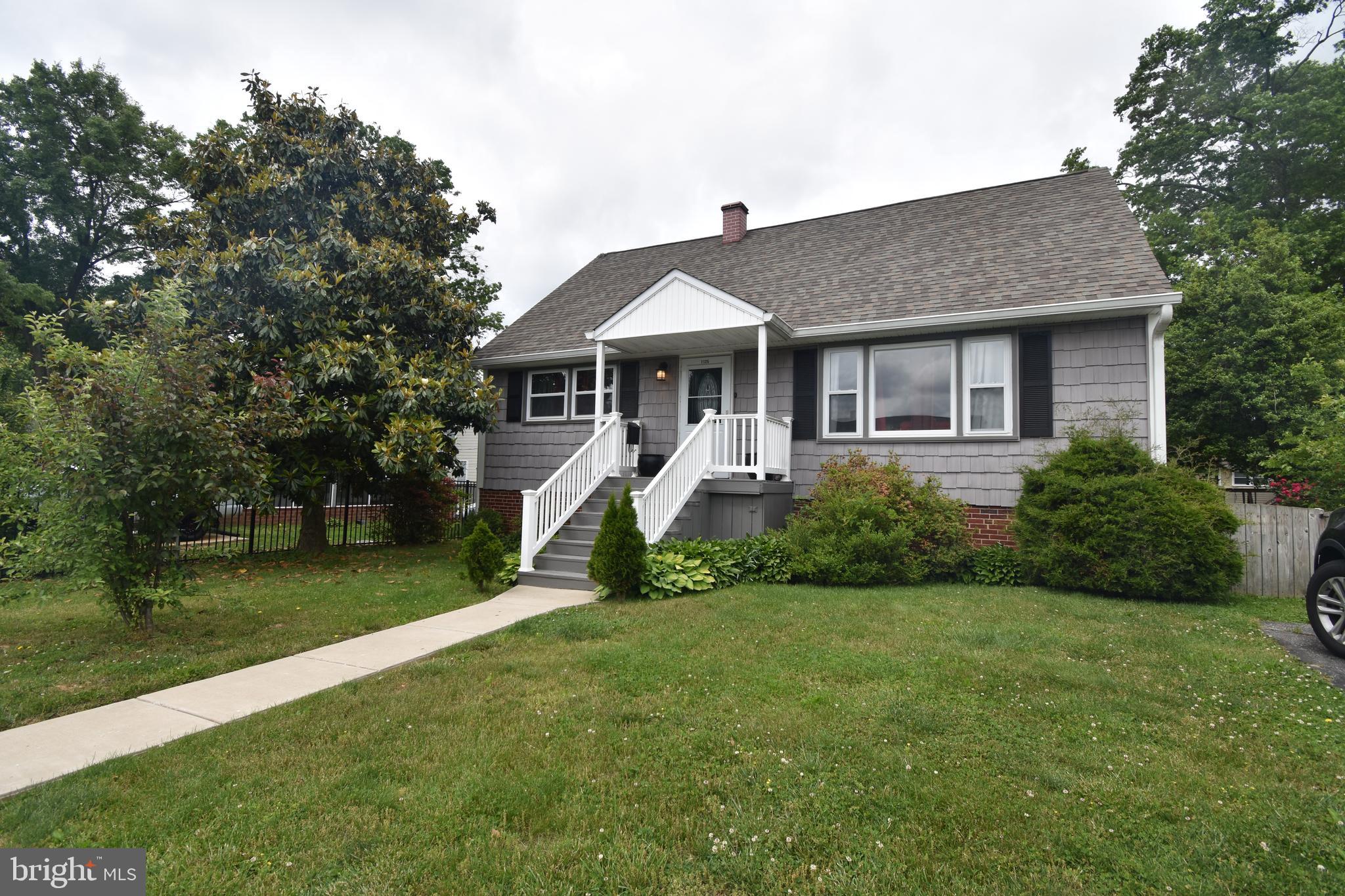 FAIRLAWN - Residential