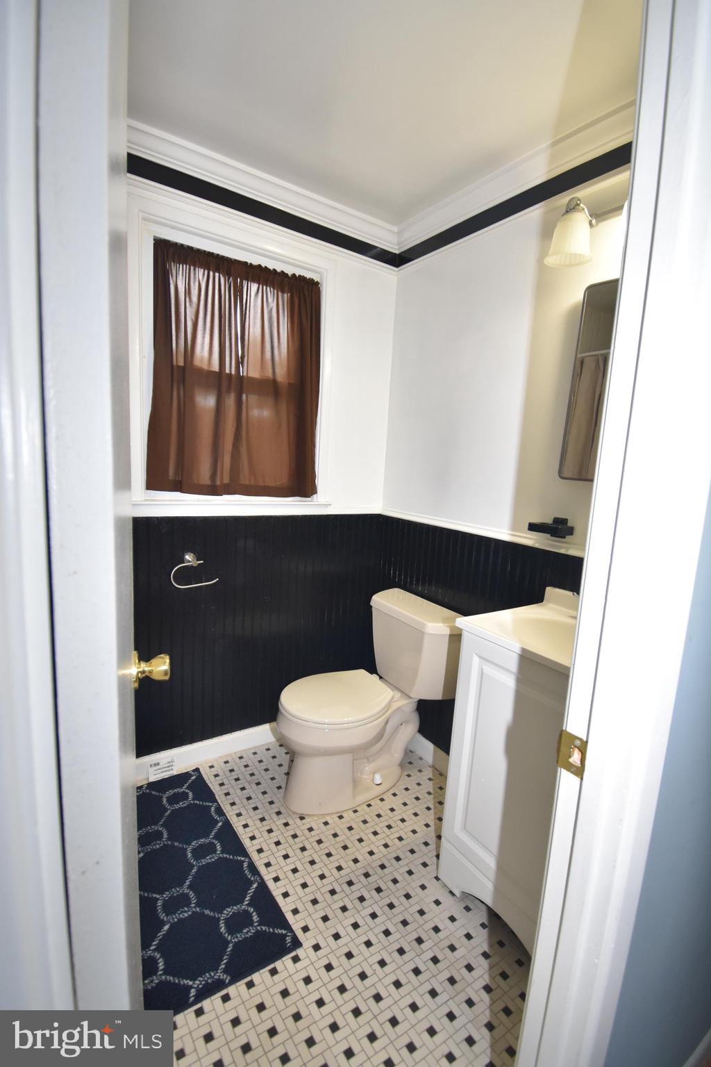 FAIRLAWN - Residential