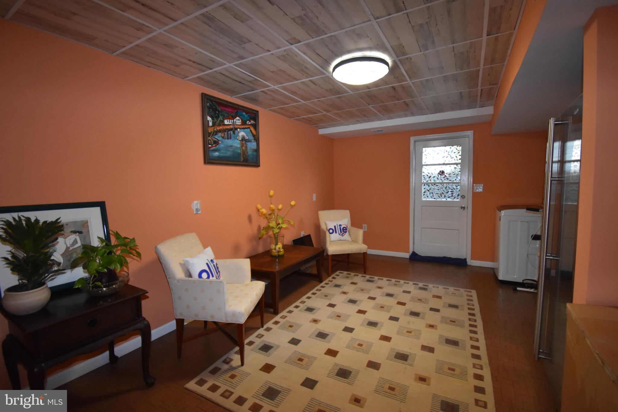 FAIRLAWN - Residential