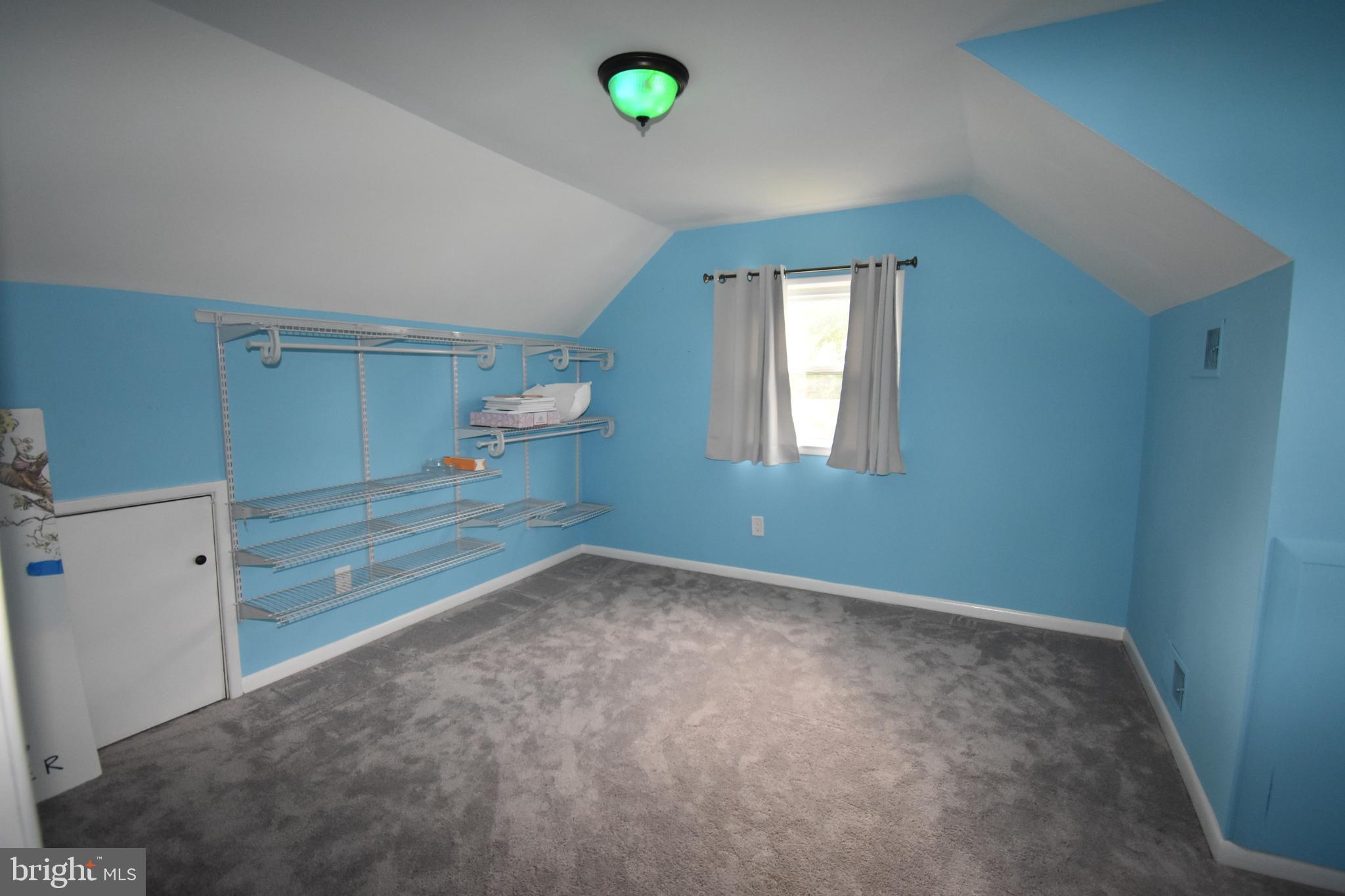 FAIRLAWN - Residential