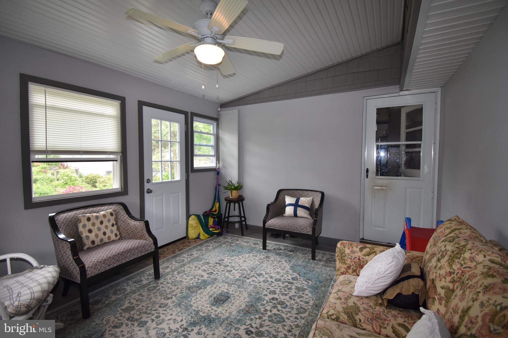 FAIRLAWN - Residential