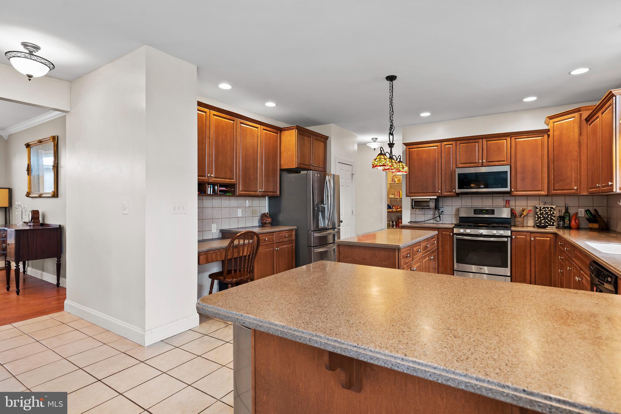 INDIAN HILLS - Residential