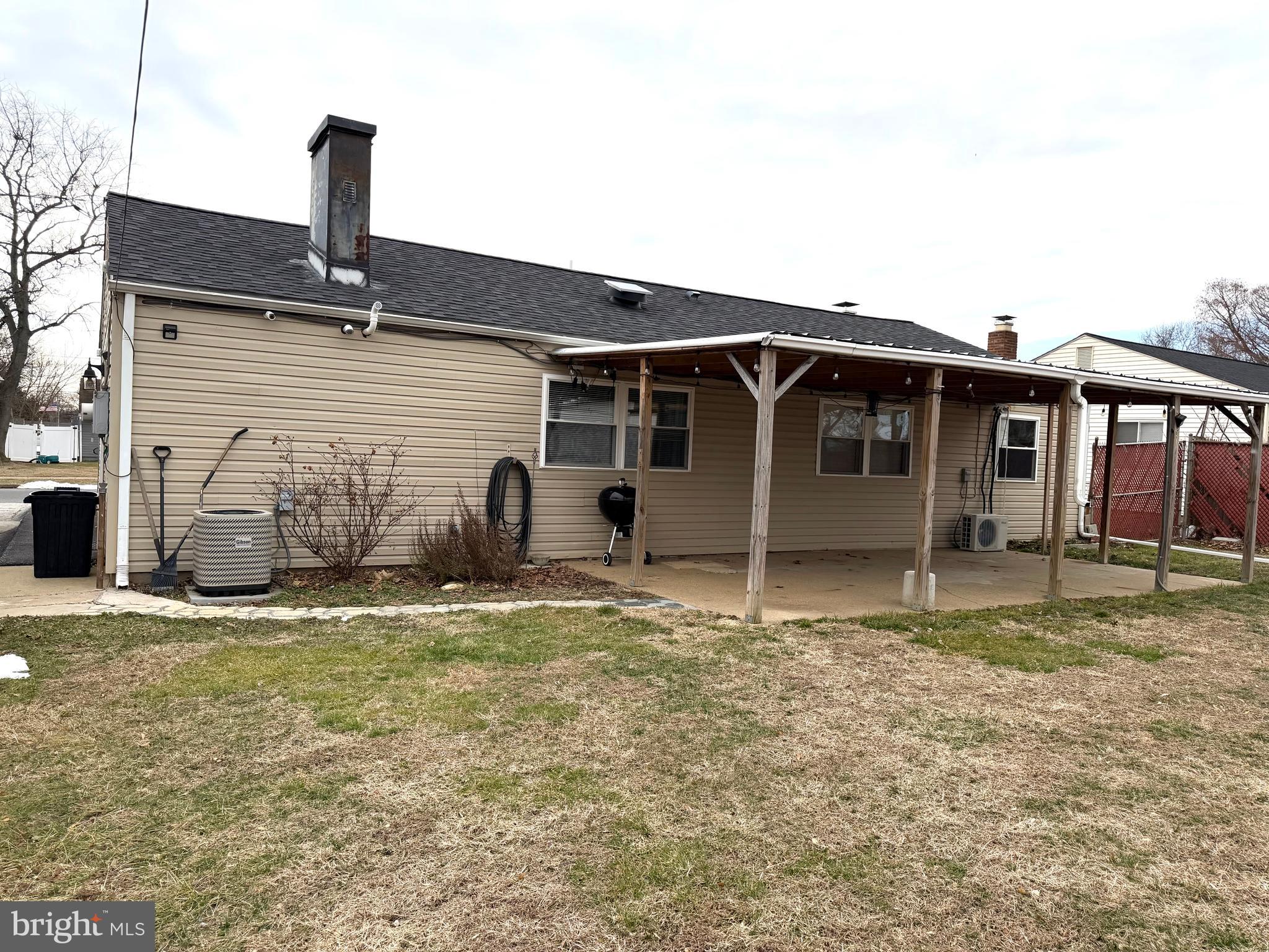 CASTLE HILLS - Residential