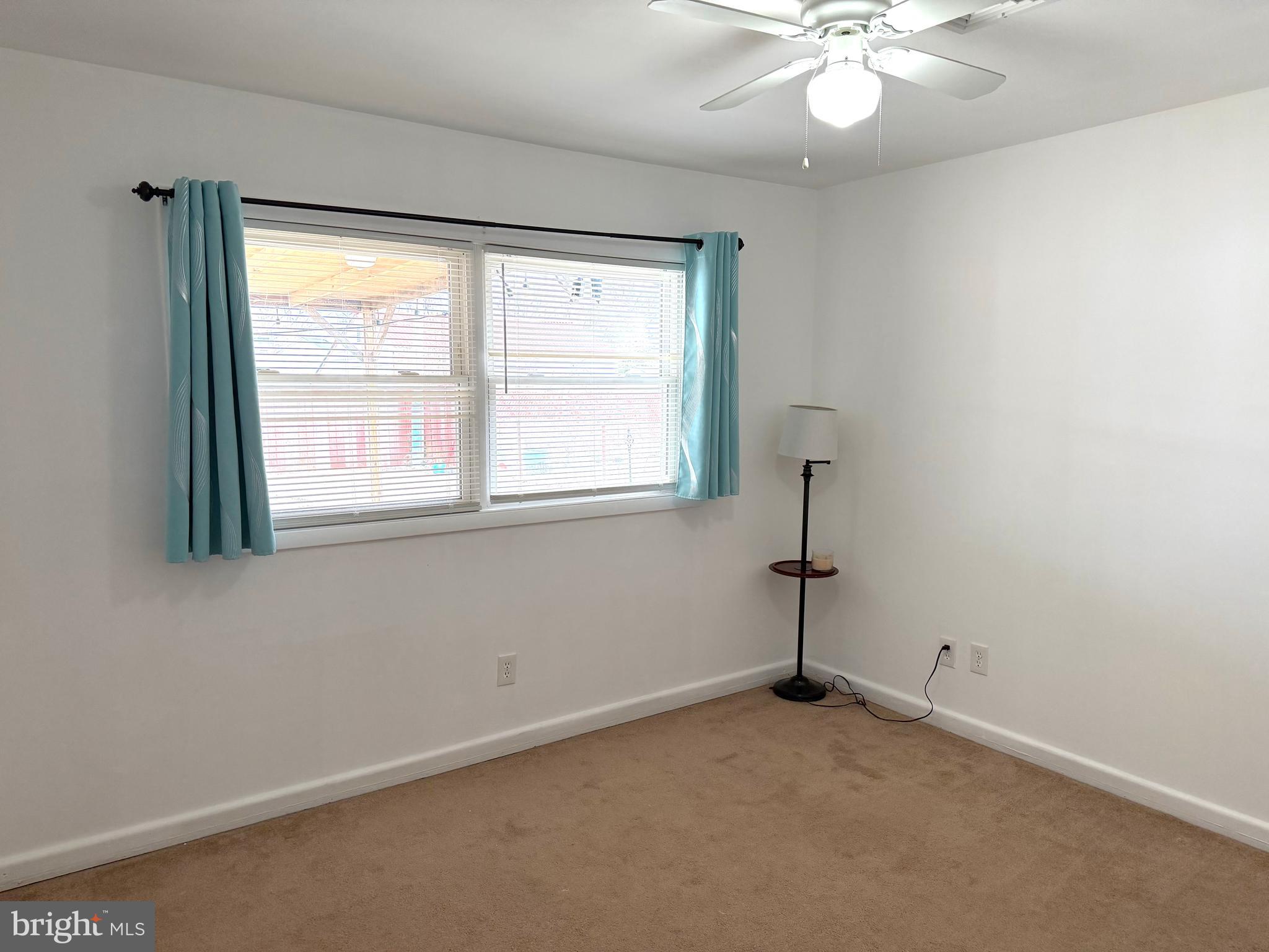 CASTLE HILLS - Residential