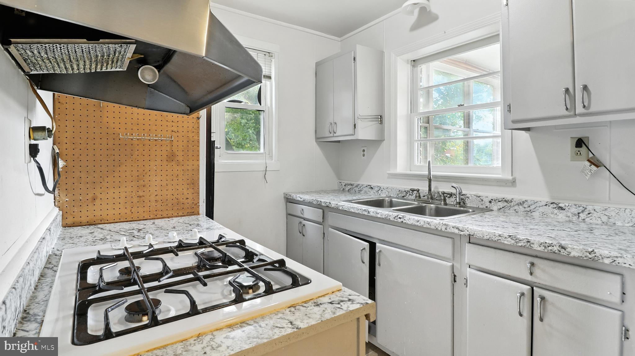 BOOKER T HOMES - Residential