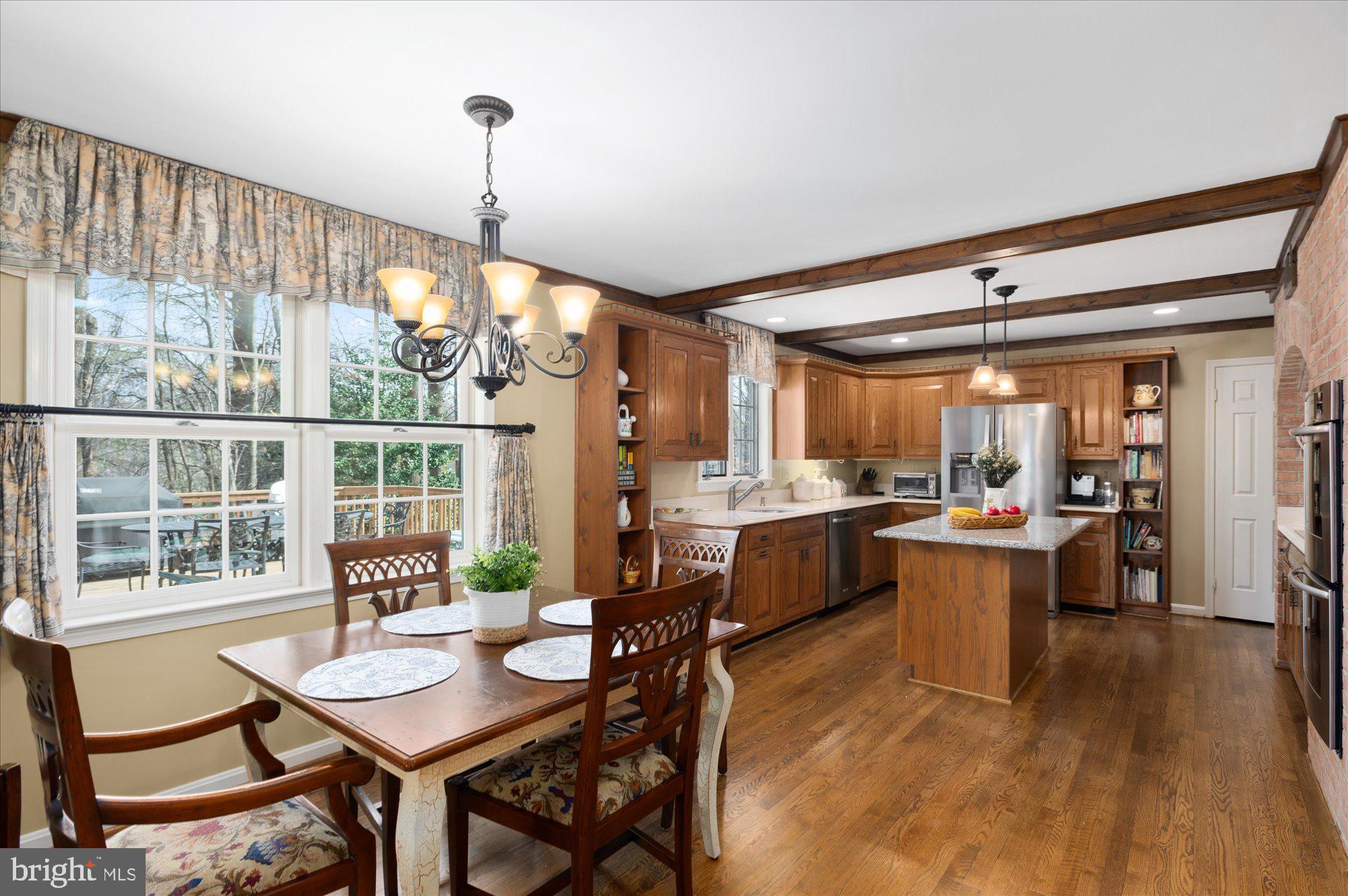 RIVER FALLS - Residential