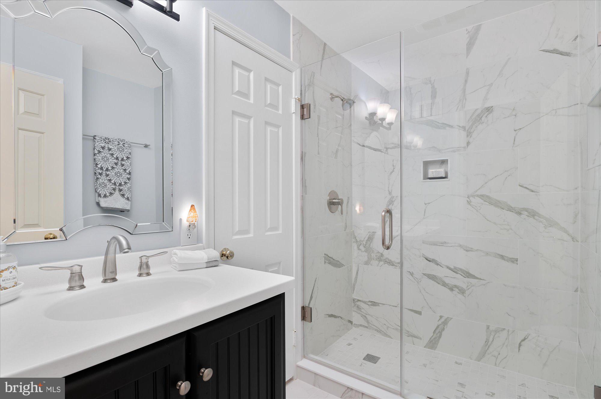 RIVER FALLS - Residential