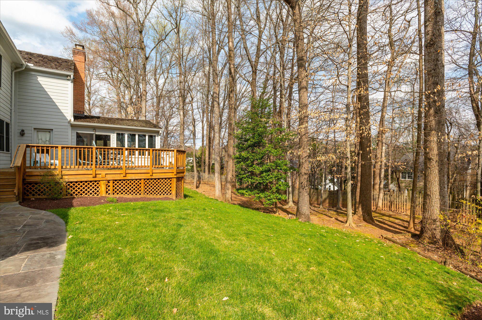 RIVER FALLS - Residential