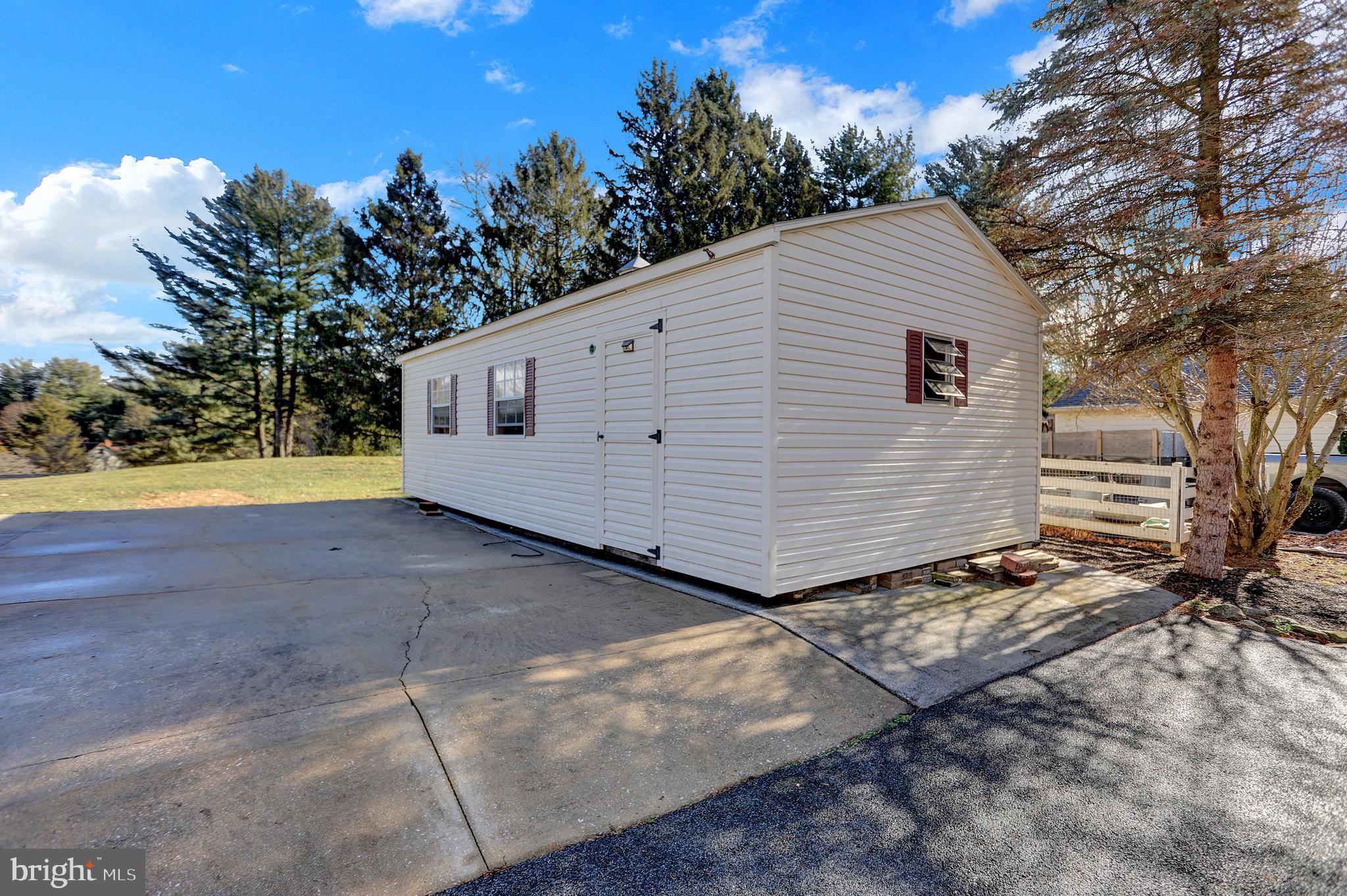 SCOTTS RIDGE - Residential