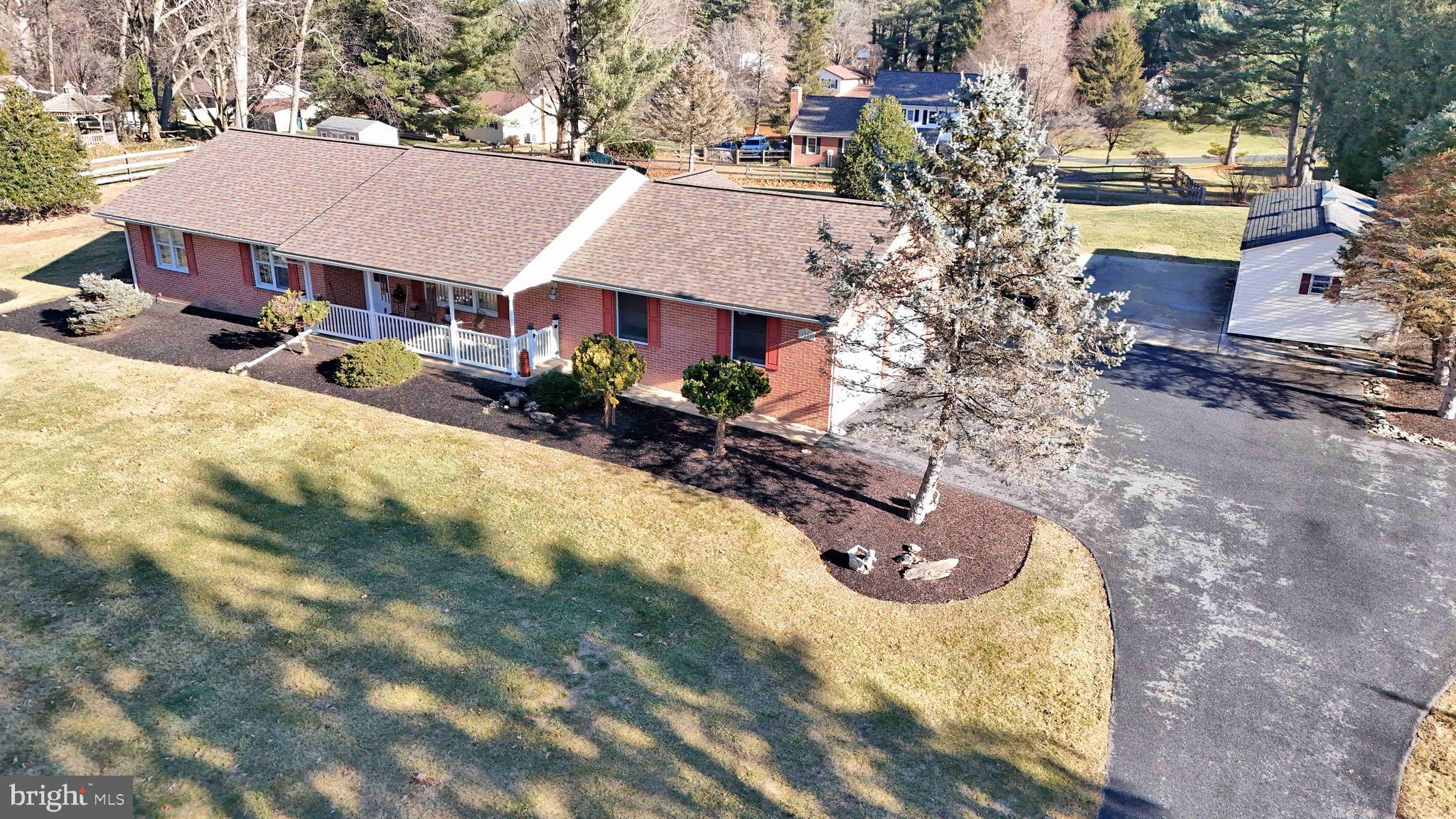 SCOTTS RIDGE - Residential