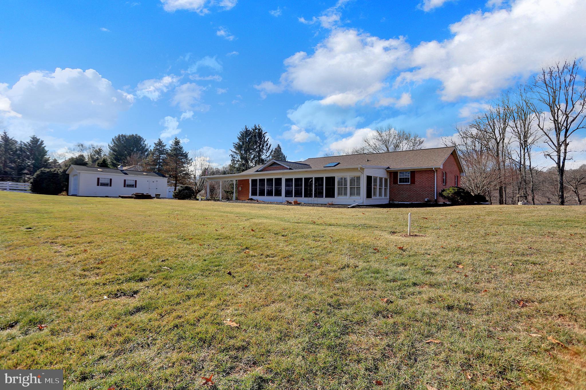 SCOTTS RIDGE - Residential