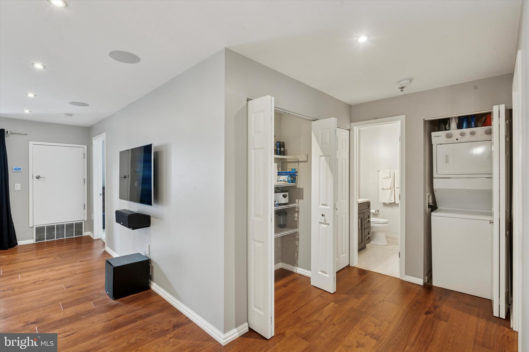 MANAYUNK - Residential Lease