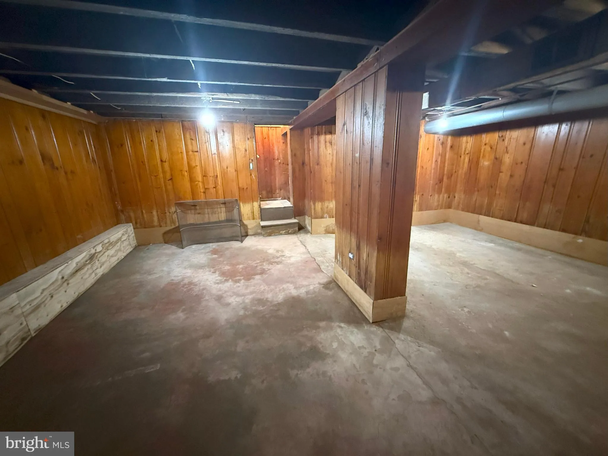 Woodbury, New Jersey 08096, United States, 6 Bedrooms Bedrooms, ,3 BathroomsBathrooms,Residential,Active,166781