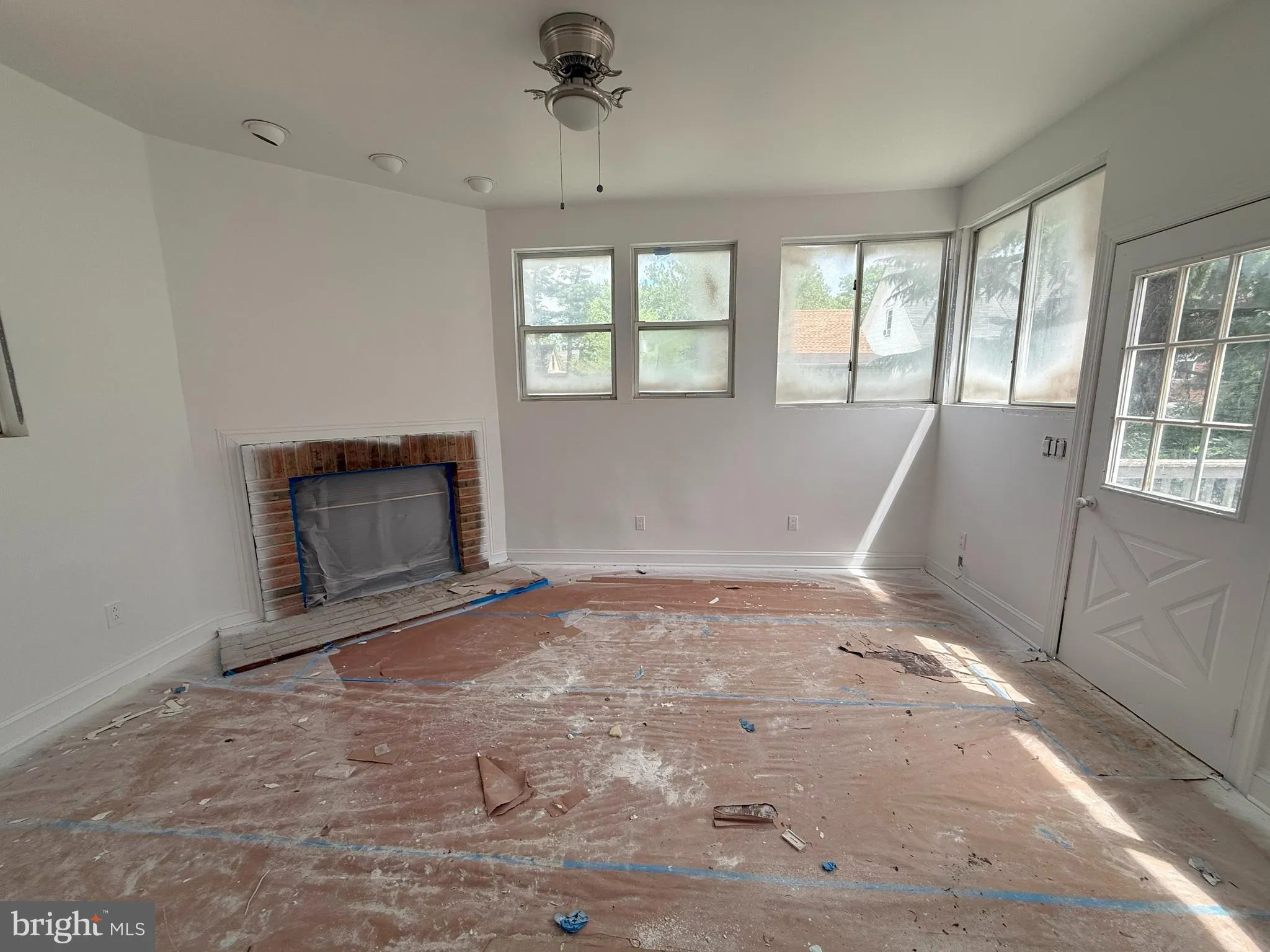 Woodbury, New Jersey 08096, United States, 6 Bedrooms Bedrooms, ,3 BathroomsBathrooms,Residential,Active,166781