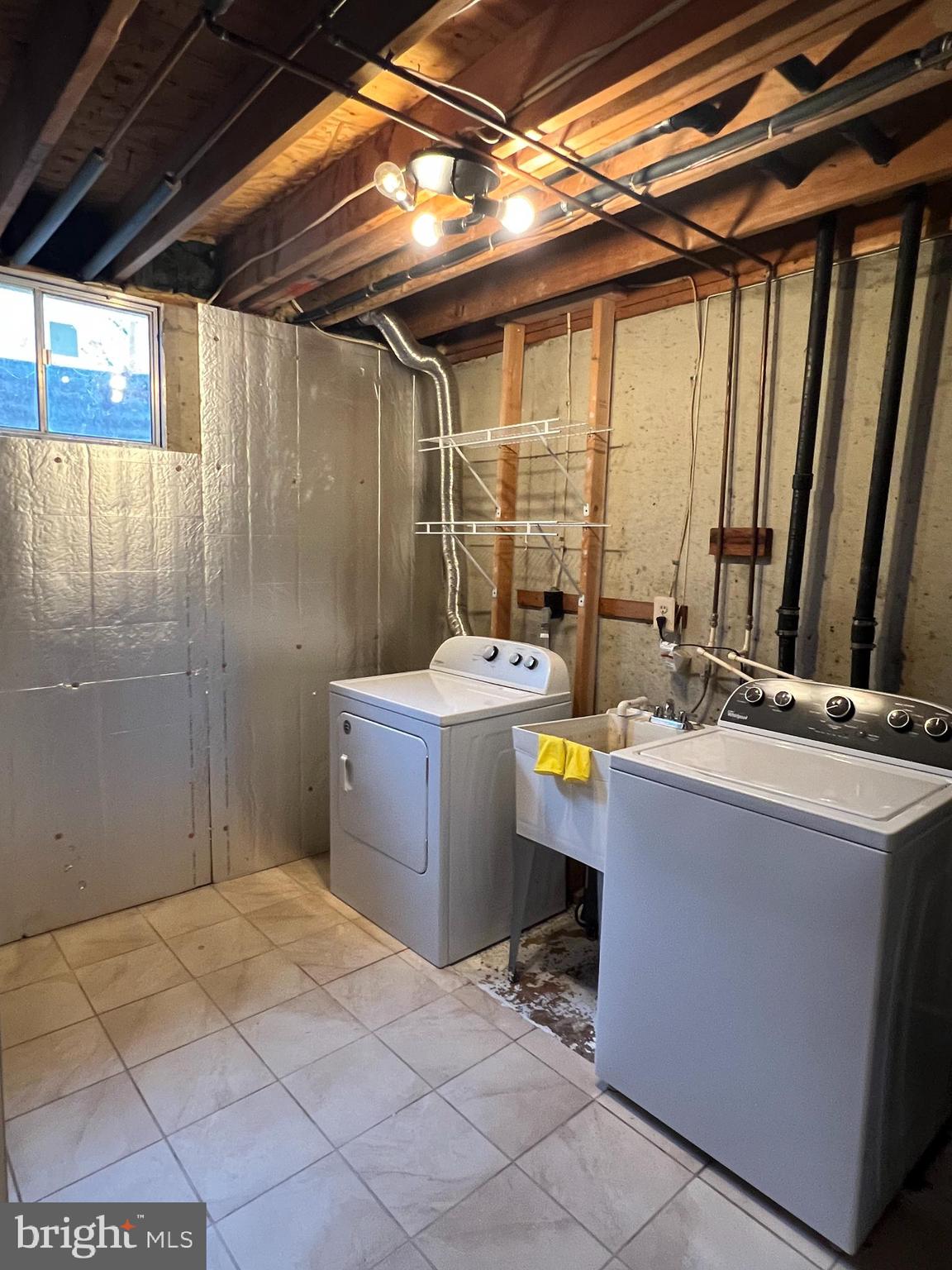 PHEASANT RUN - Residential Lease