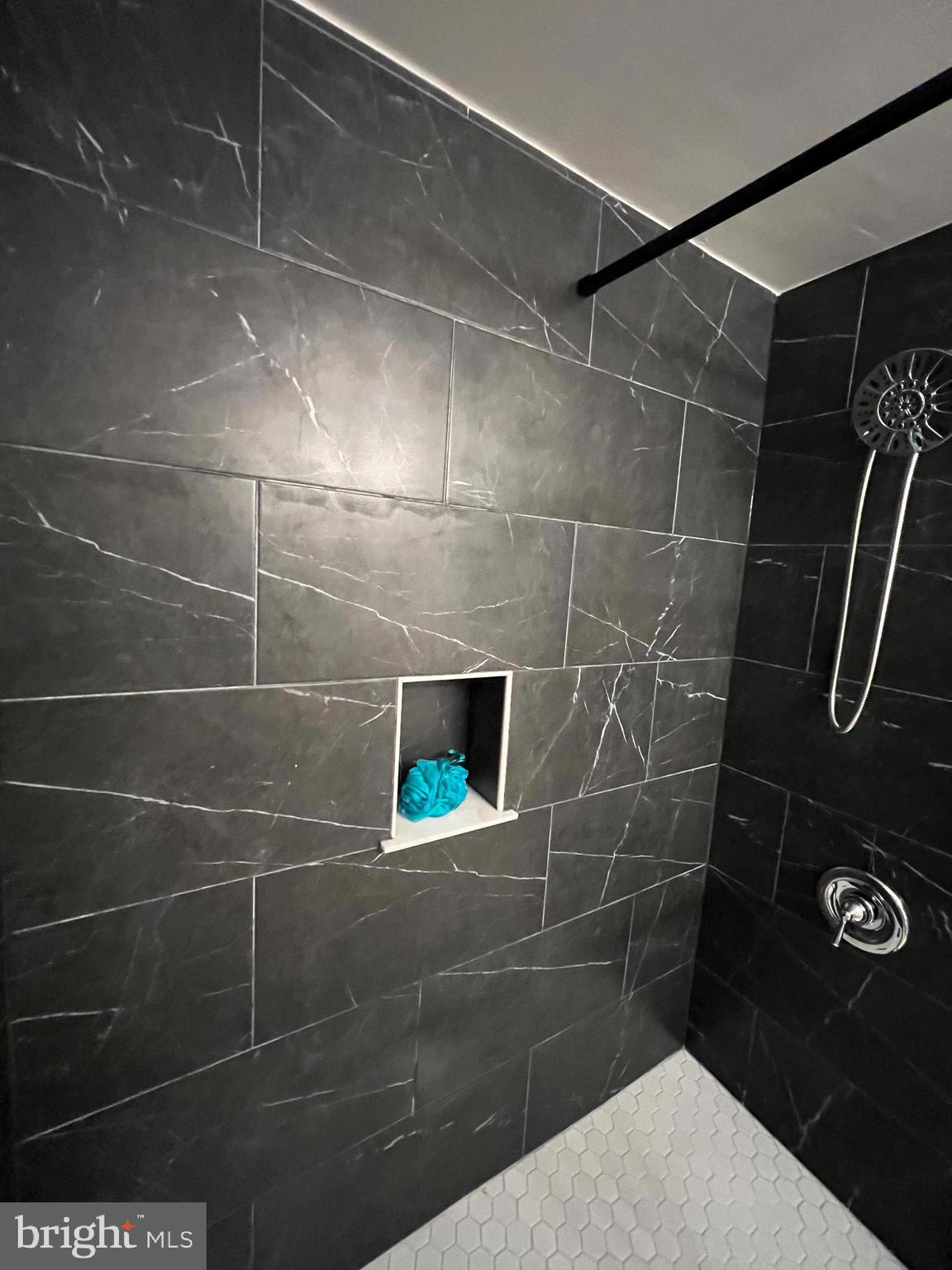 PHEASANT RUN - Residential Lease