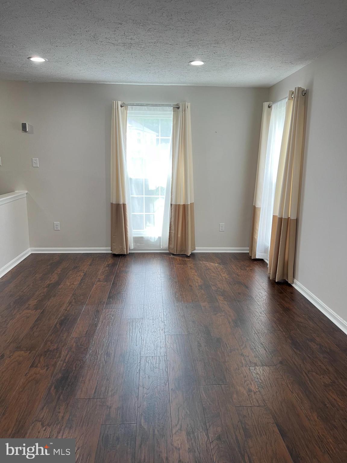 PHEASANT RUN - Residential Lease