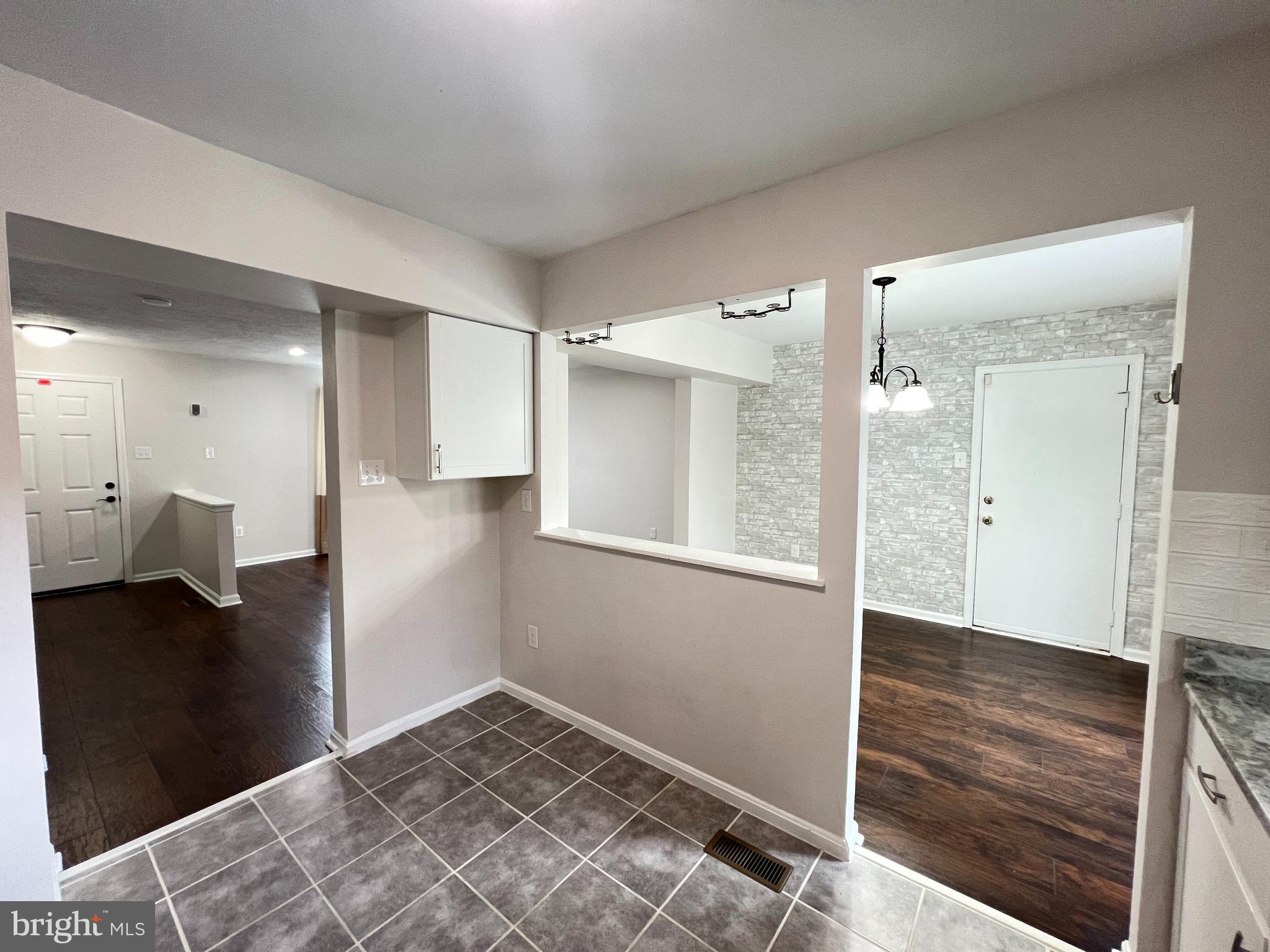 PHEASANT RUN - Residential Lease