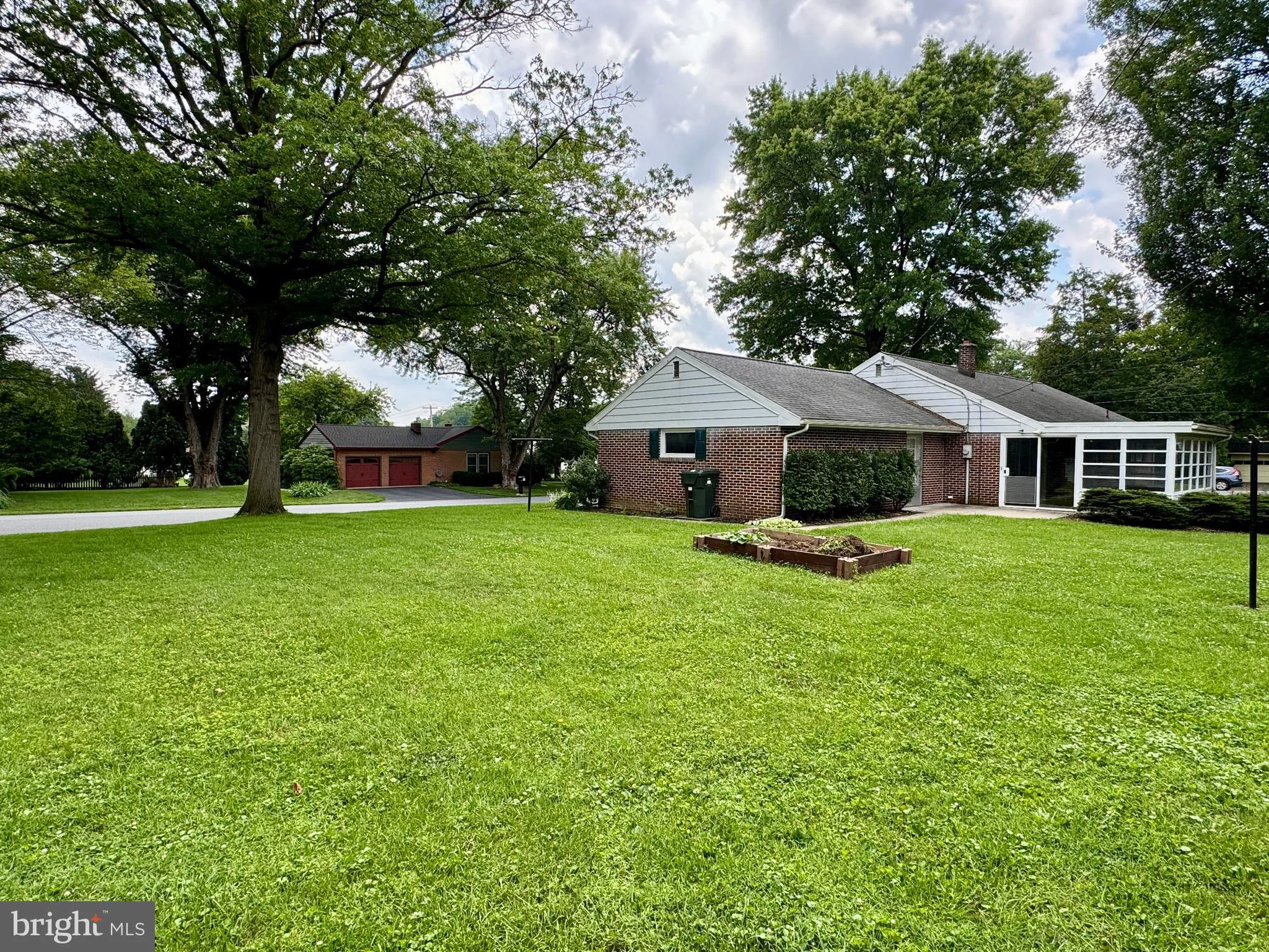 Lancaster, Pennsylvania 17601, United States, 3 Bedrooms Bedrooms, ,3 BathroomsBathrooms,Residential,Coming Soon,161959