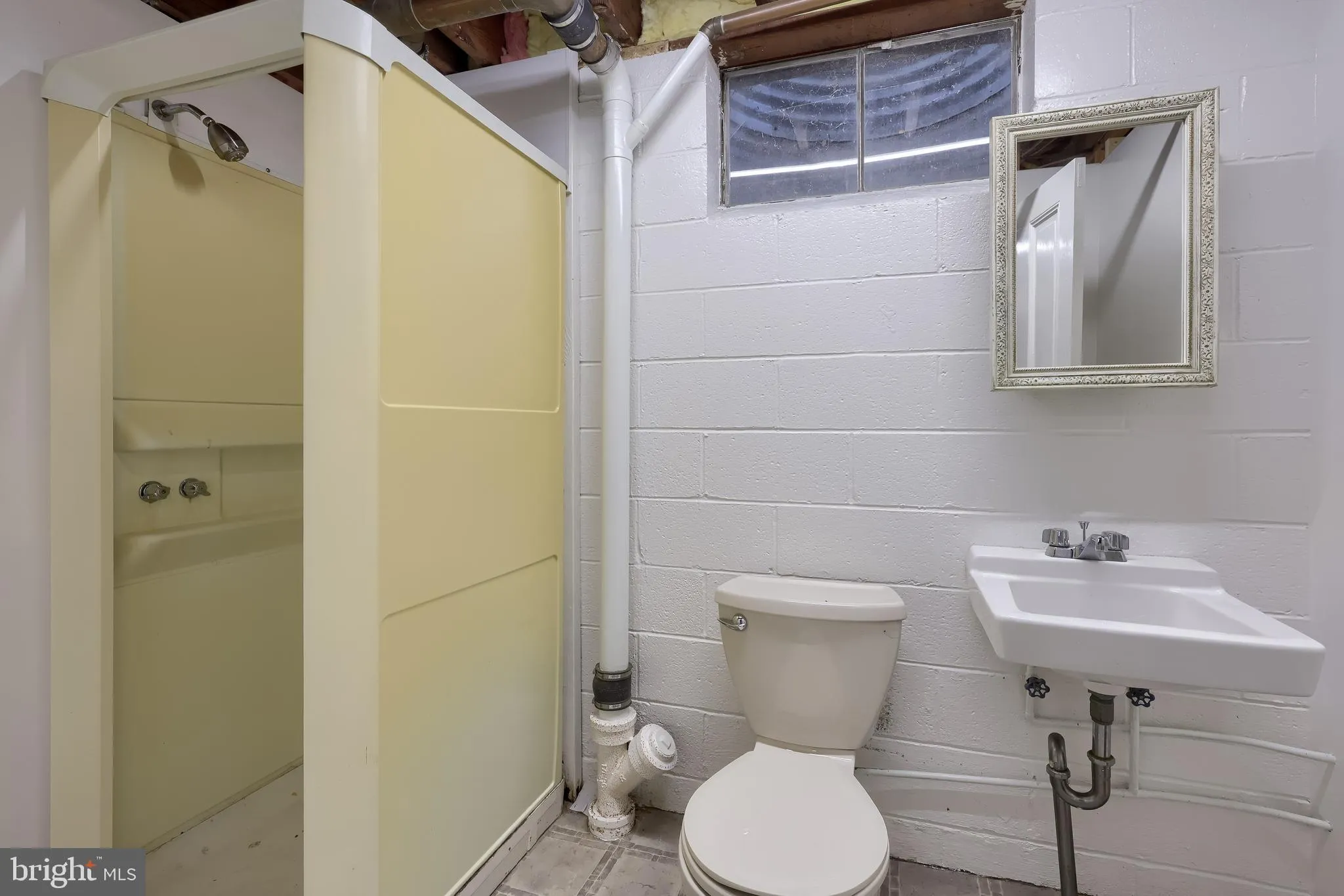 Lancaster, Pennsylvania 17601, United States, 3 Bedrooms Bedrooms, ,3 BathroomsBathrooms,Residential,Coming Soon,161959