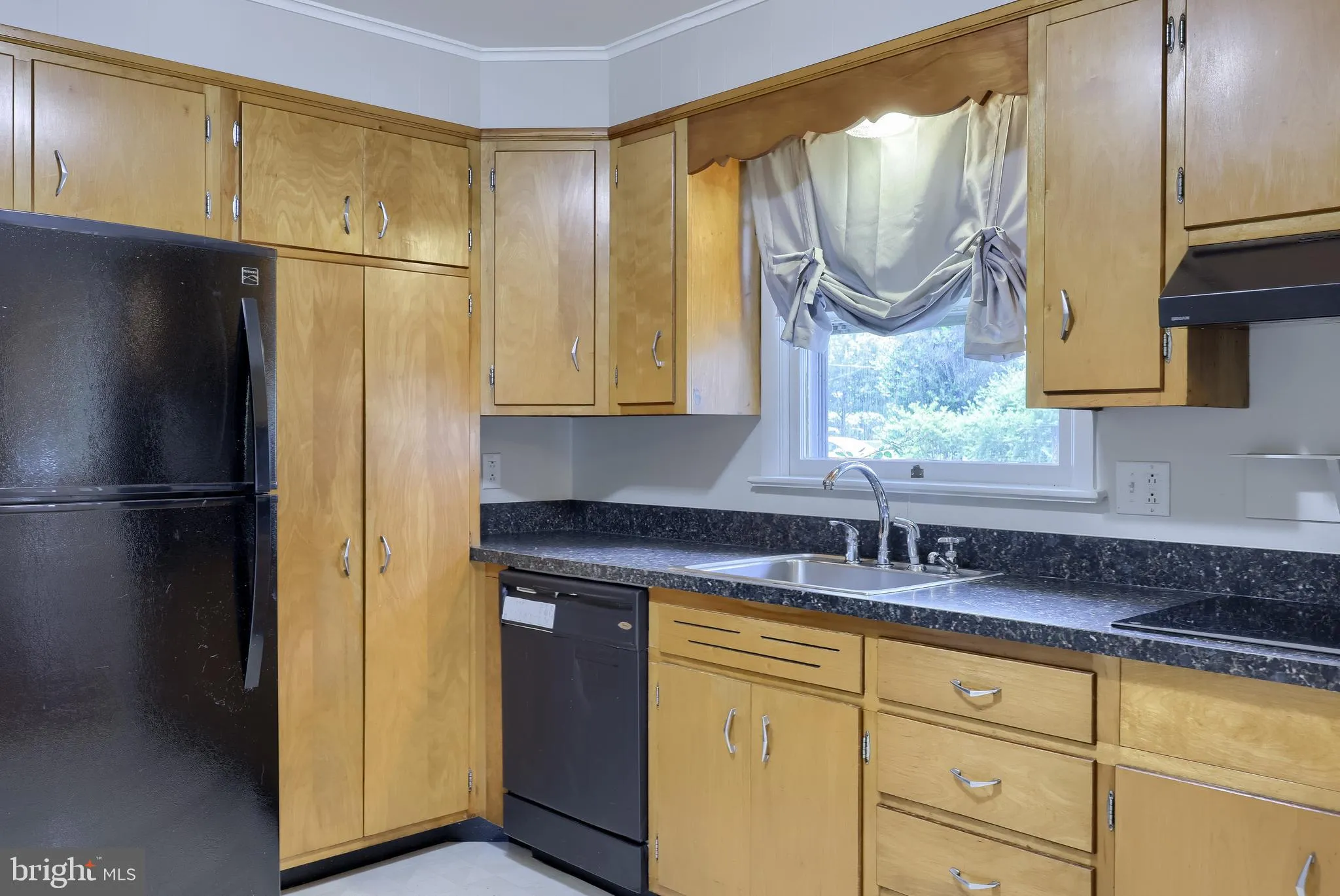 Lancaster, Pennsylvania 17601, United States, 3 Bedrooms Bedrooms, ,3 BathroomsBathrooms,Residential,Coming Soon,161959