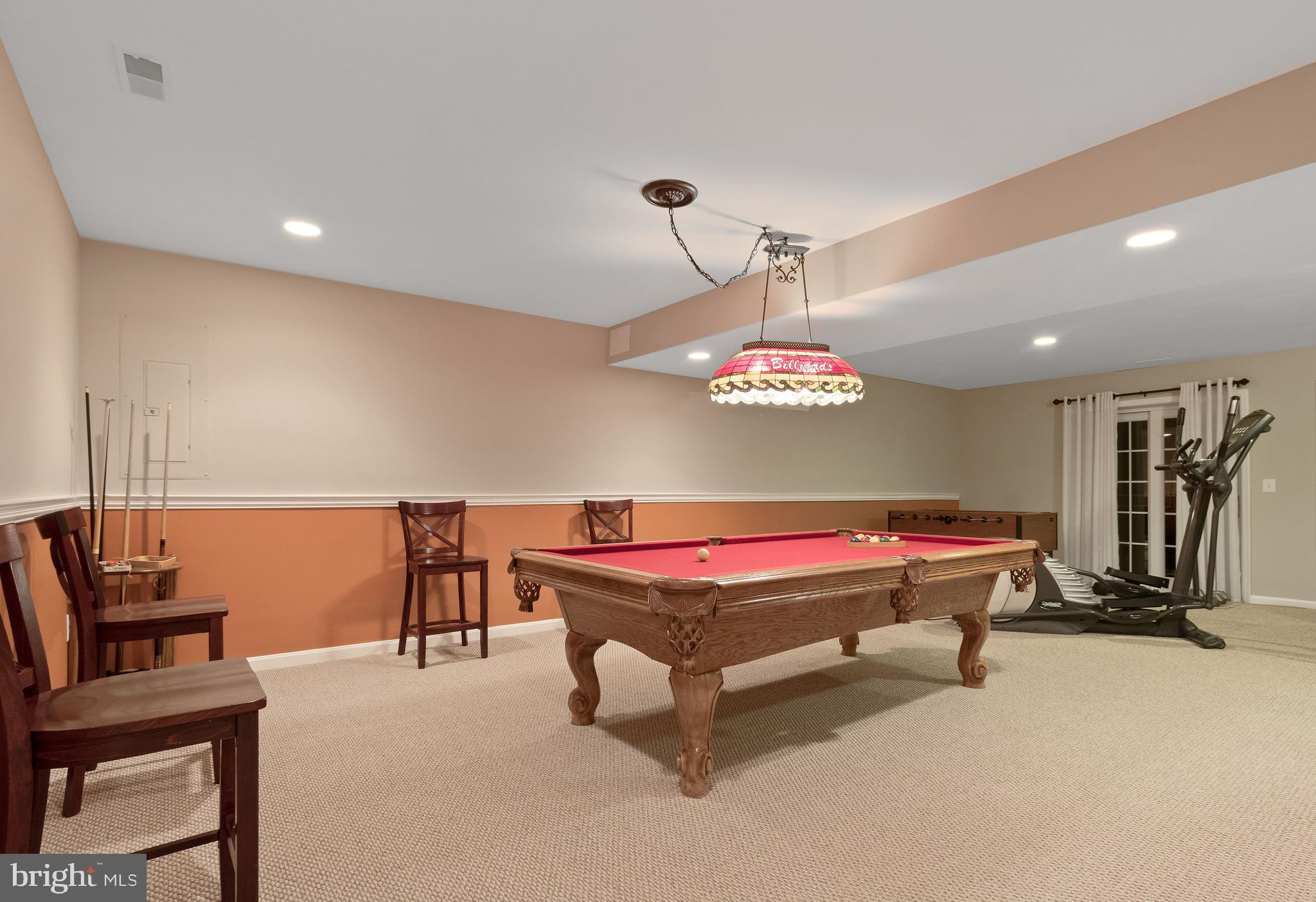 VINEYARD OAK - Residential