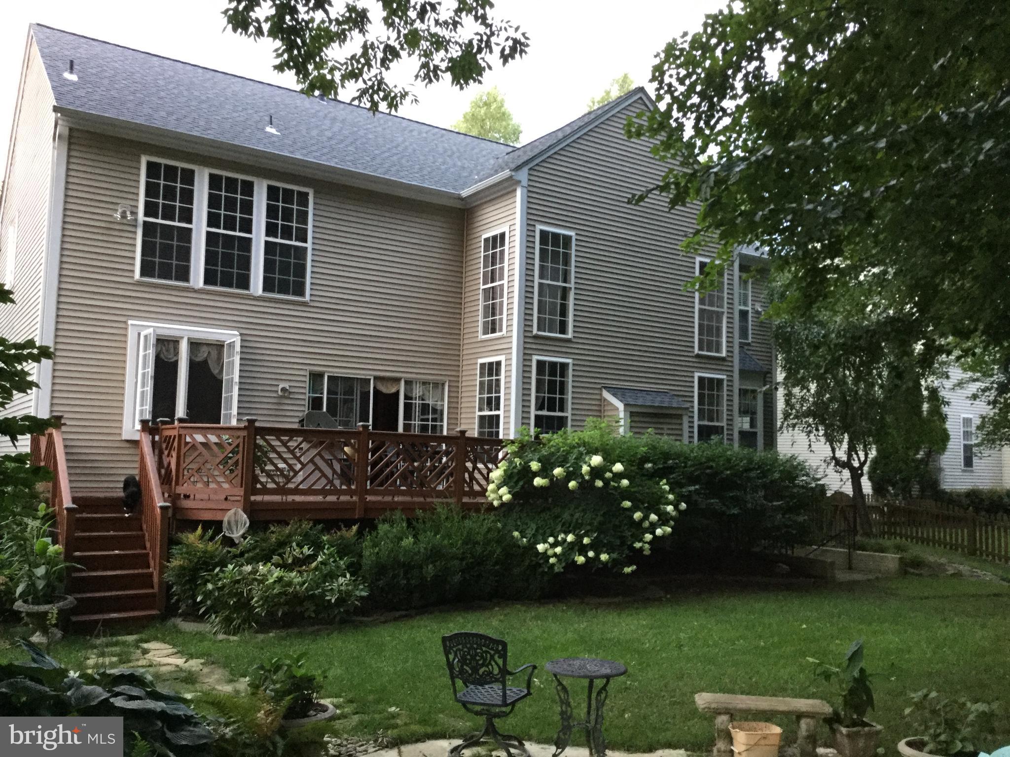 VINEYARD OAK - Residential