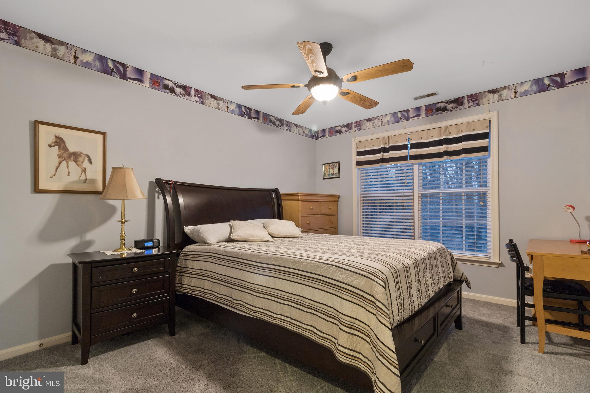 VINEYARD OAK - Residential