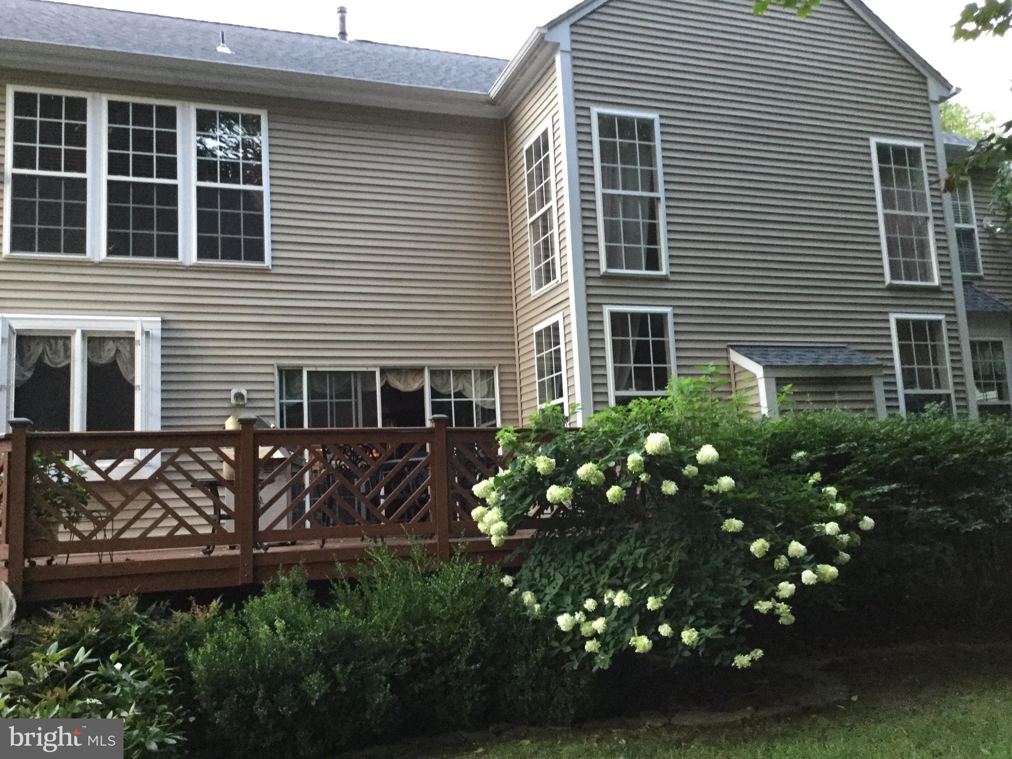 VINEYARD OAK - Residential