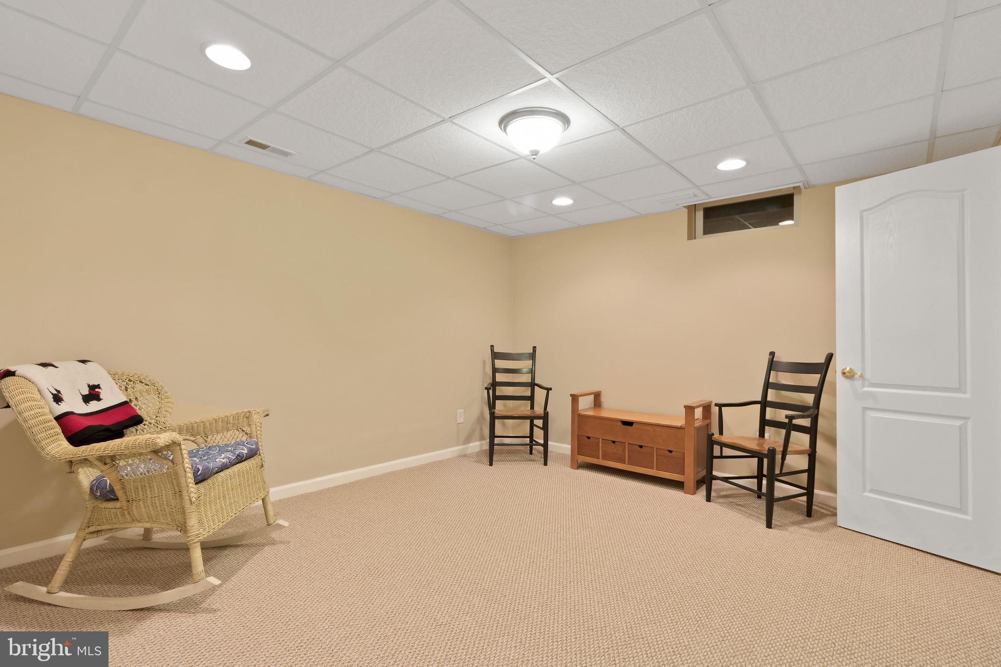 VINEYARD OAK - Residential