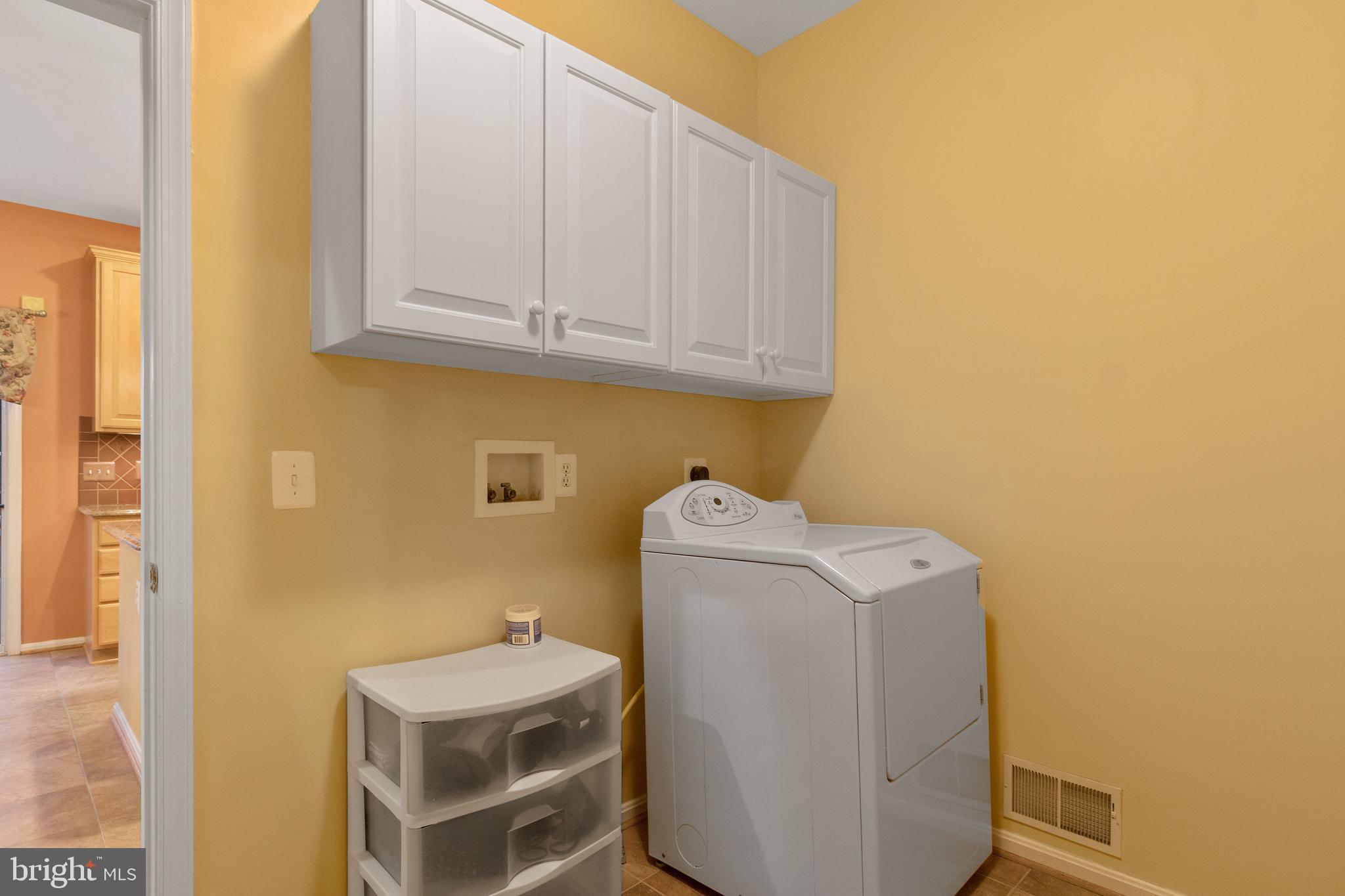 VINEYARD OAK - Residential