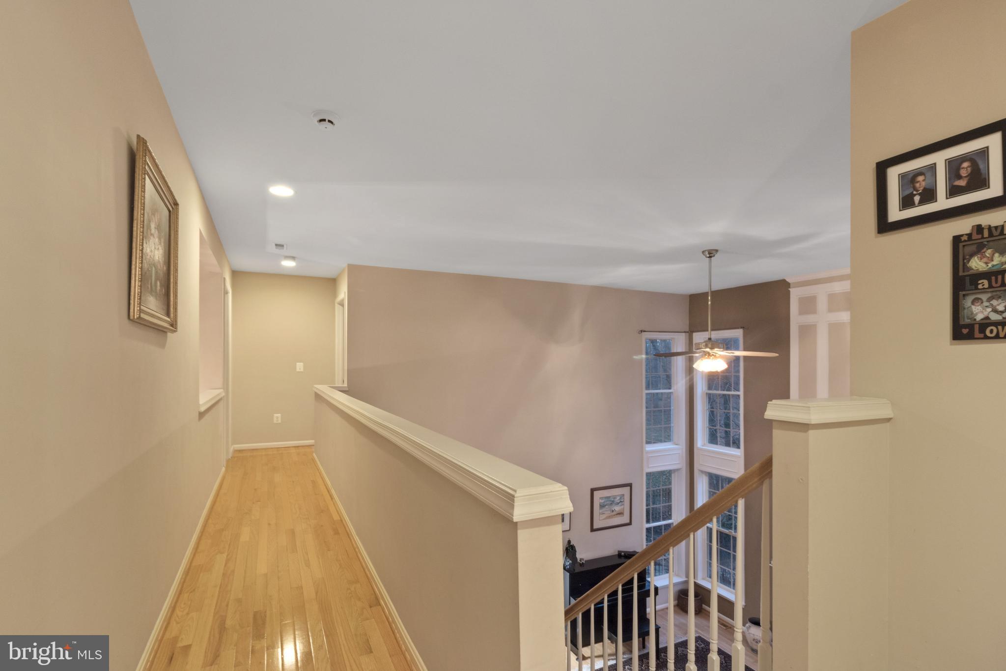 VINEYARD OAK - Residential