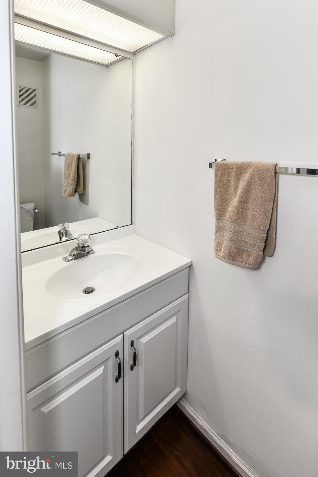 RESTON - Residential Lease