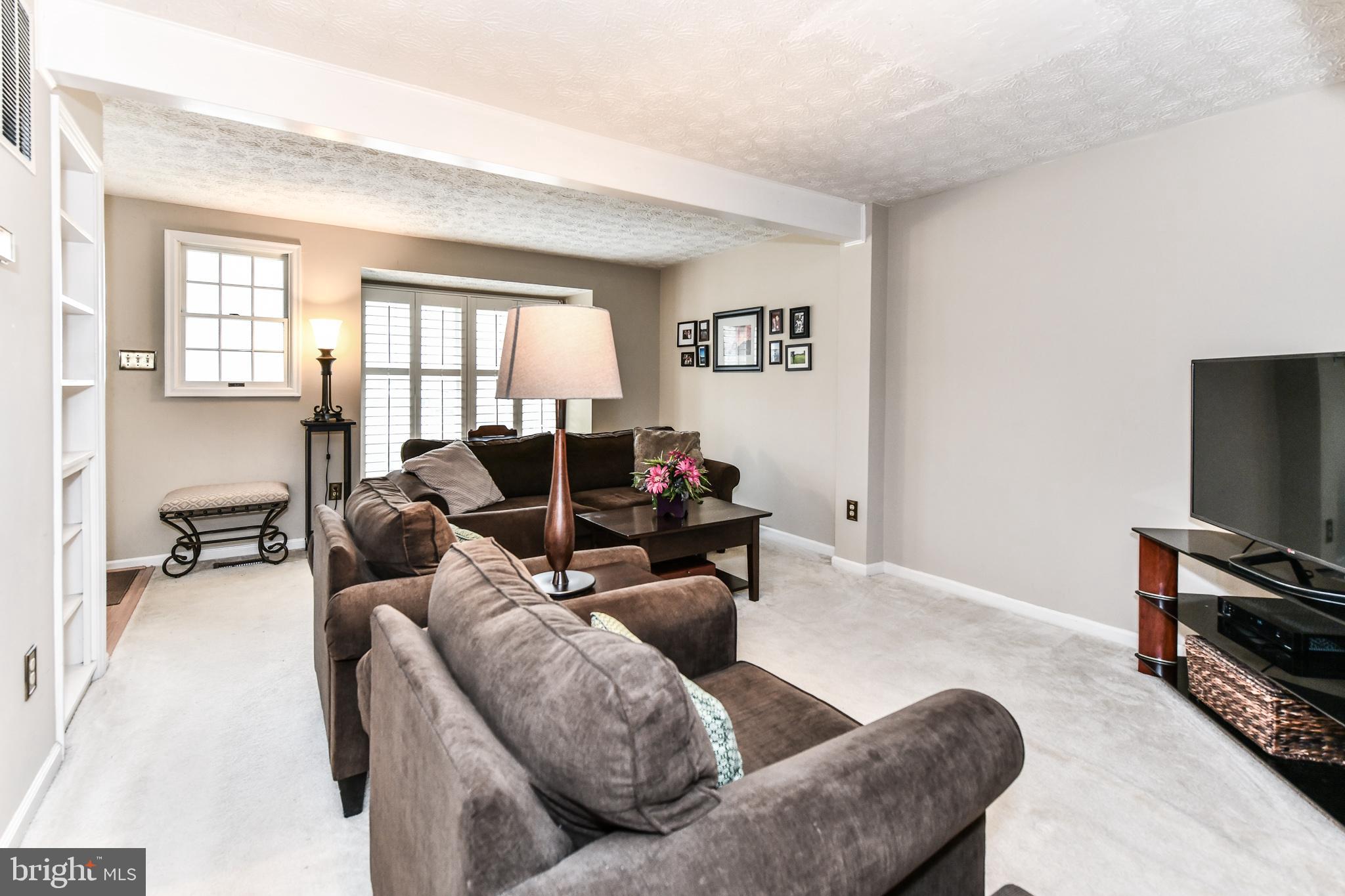 RESTON - Residential Lease