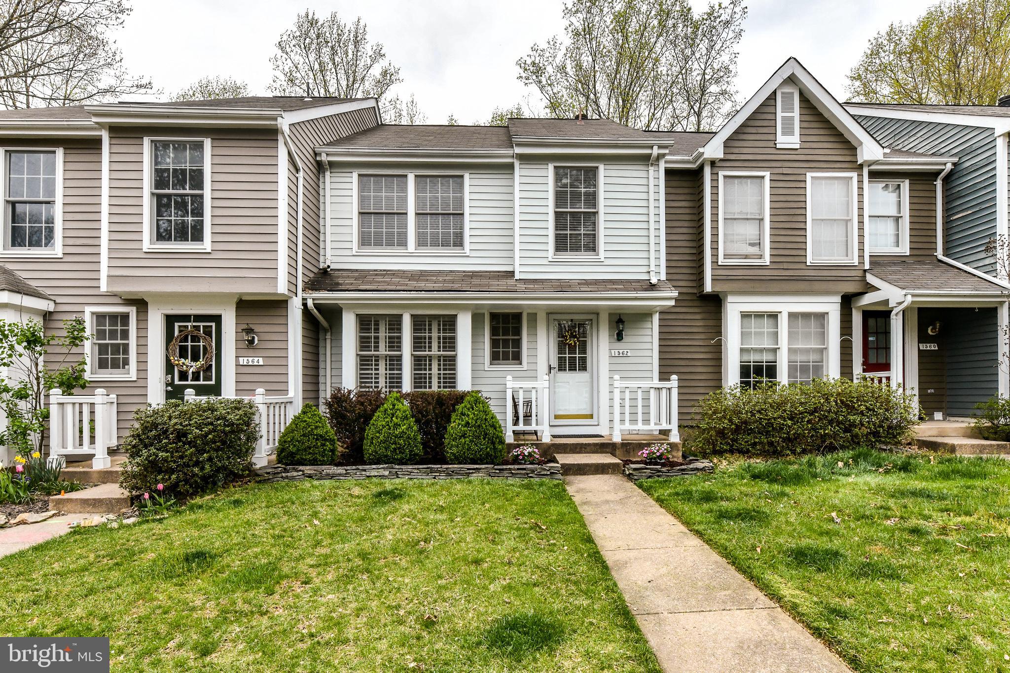 RESTON - Residential Lease