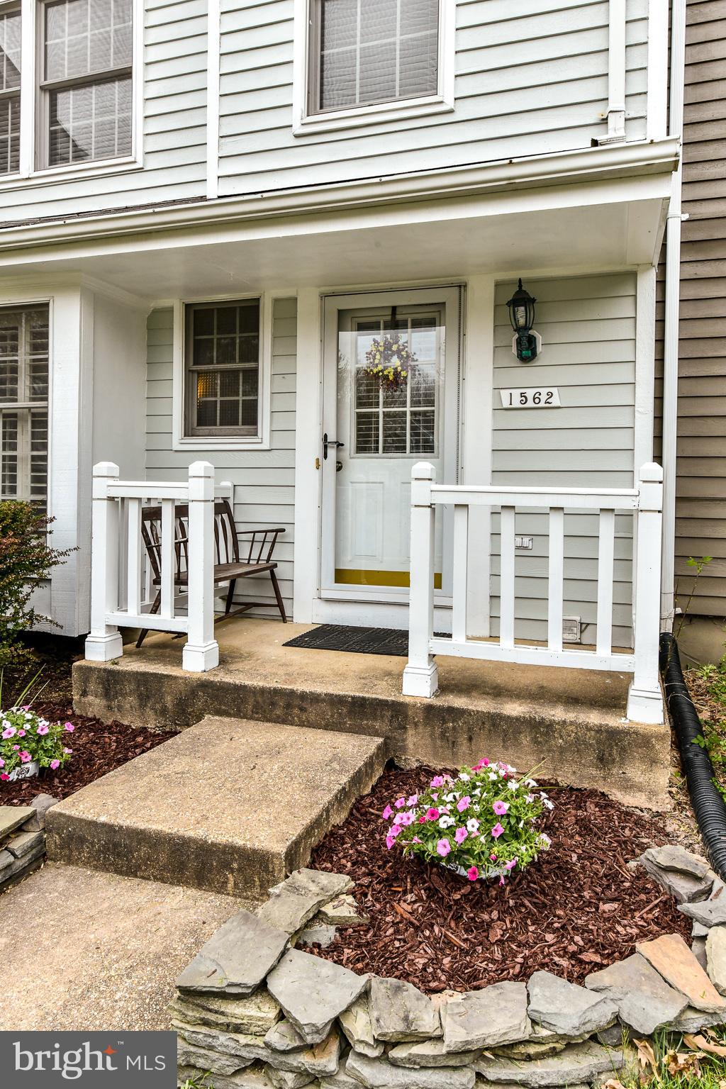 RESTON - Residential Lease