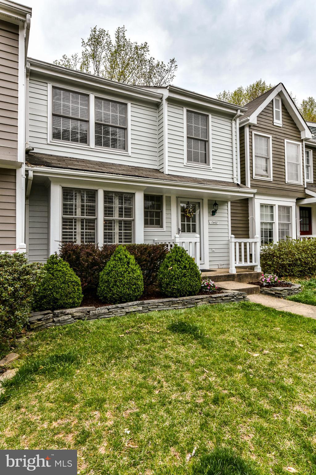 RESTON - Residential Lease