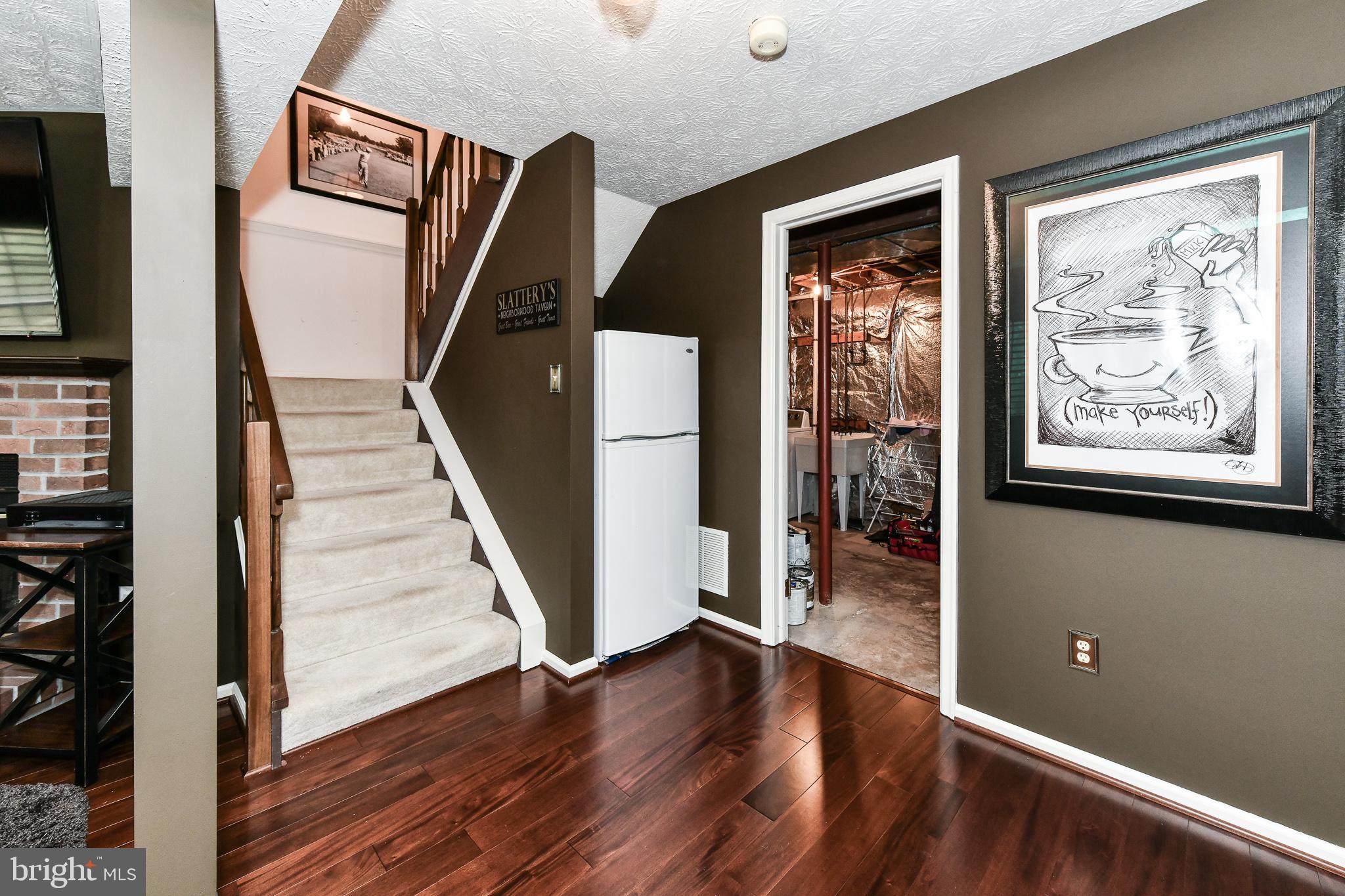 RESTON - Residential Lease