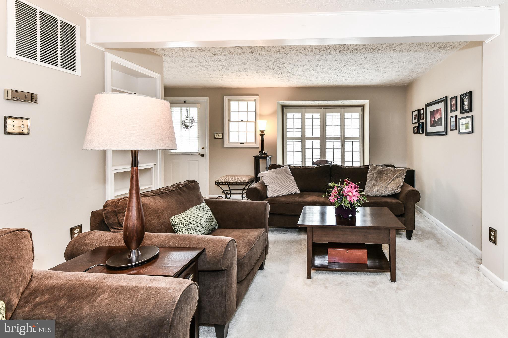 RESTON - Residential Lease