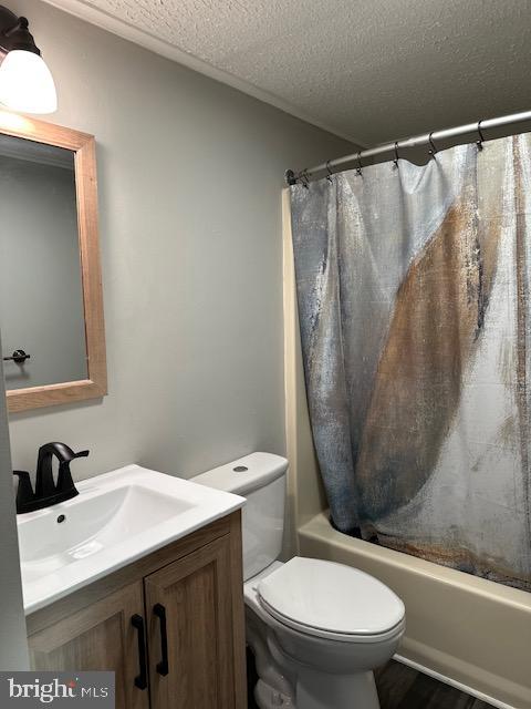 FAIRWAY VILLAGE CONDOS - Residential