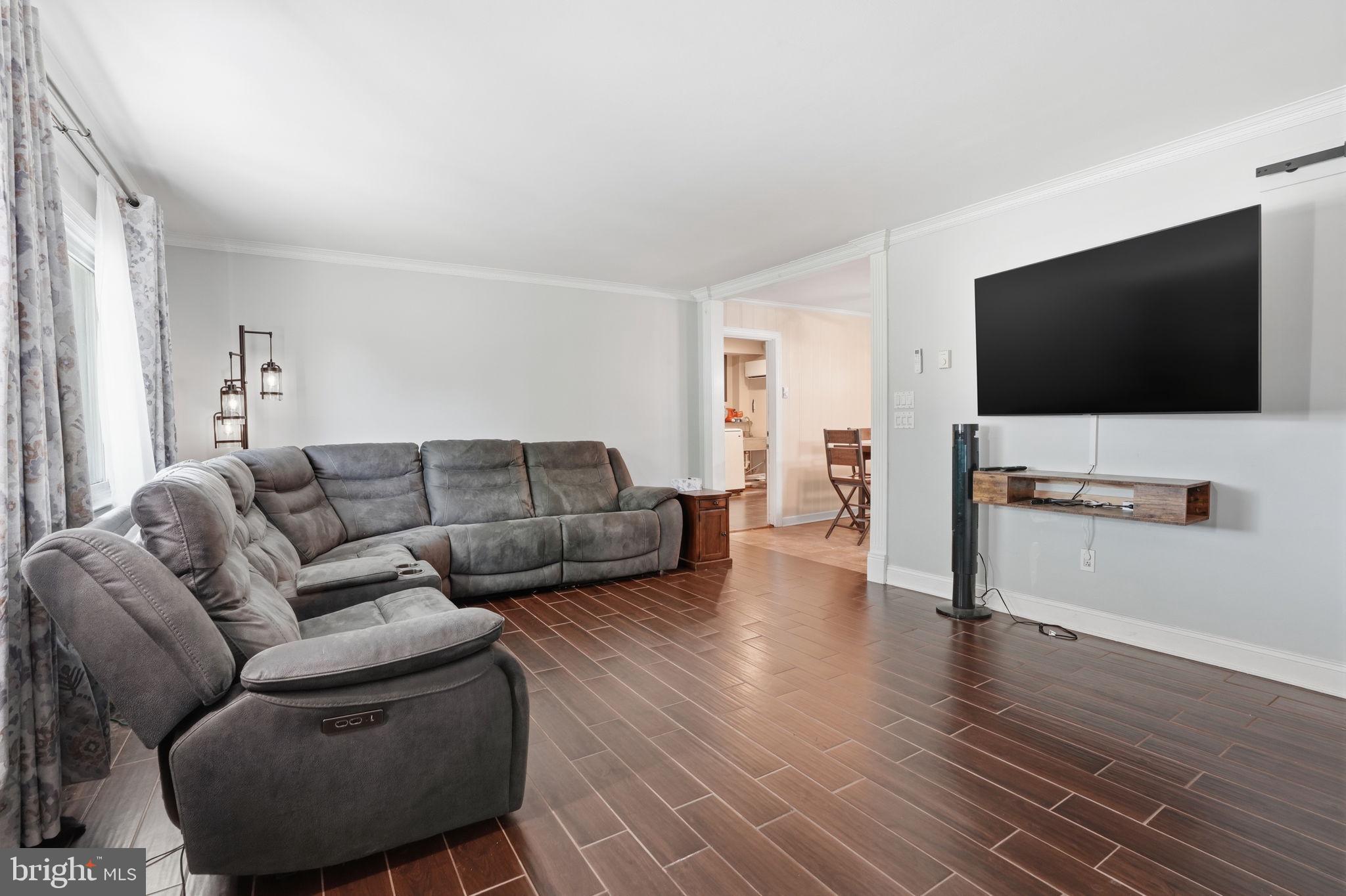 14 HEMLOCK ROAD