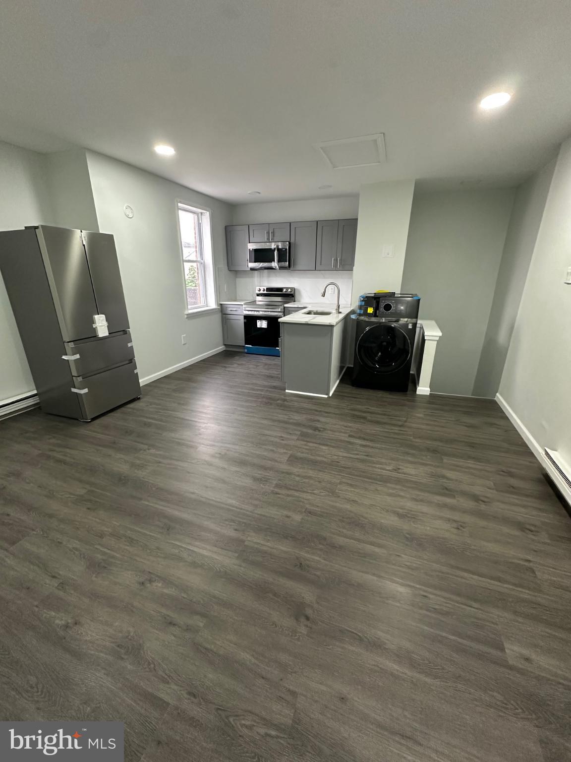 6704-6708 MARTINS ROAD