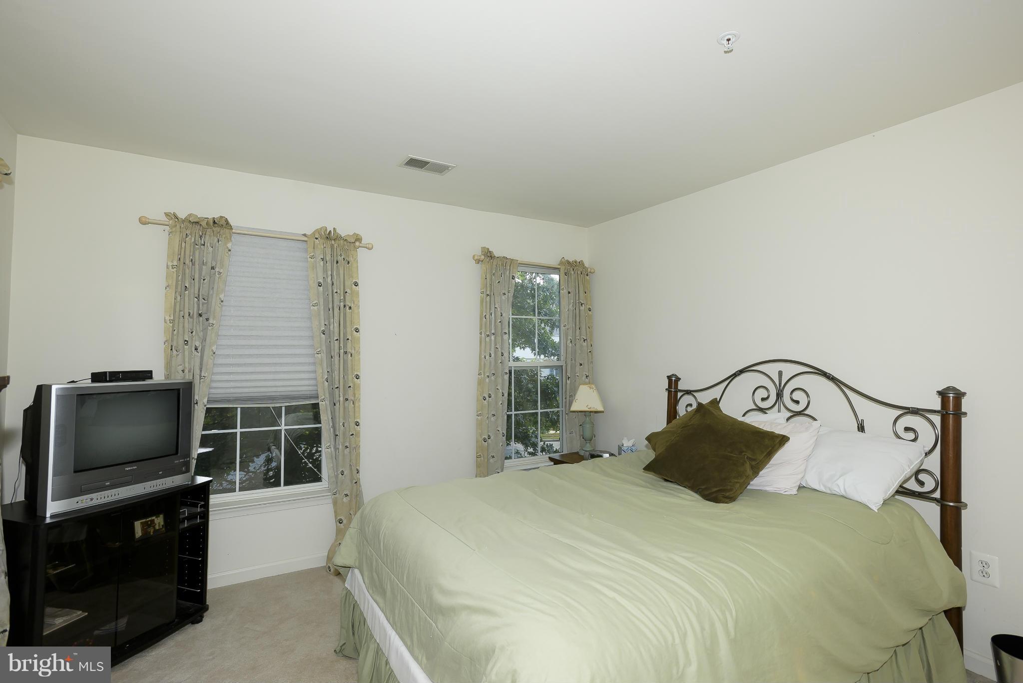 MITCHELLVILLE EAST - Residential