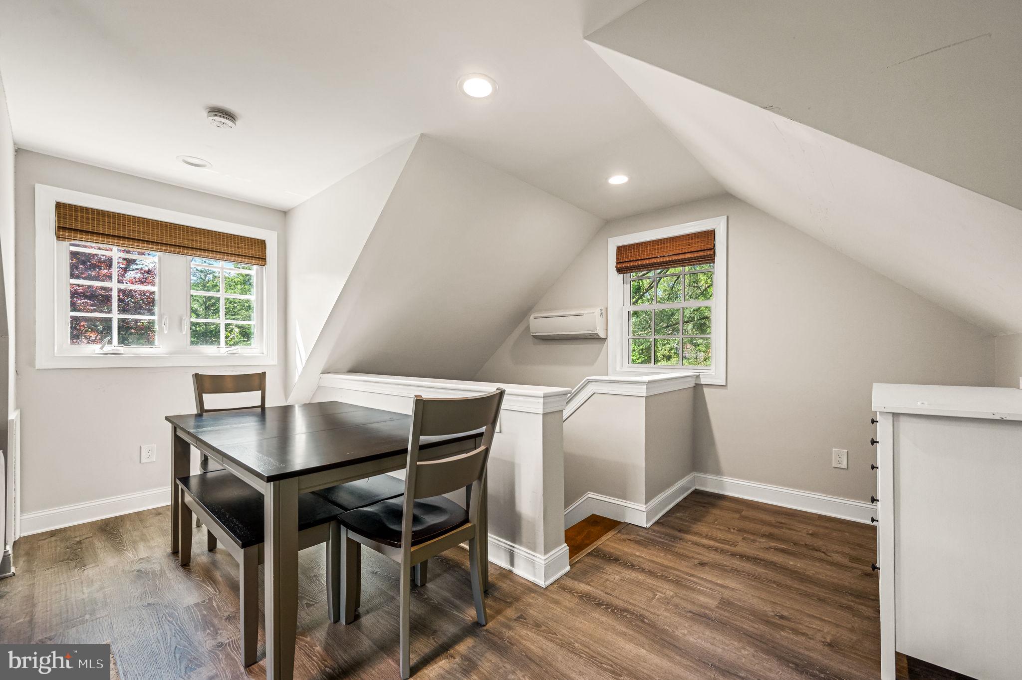 NARBERTH - Residential